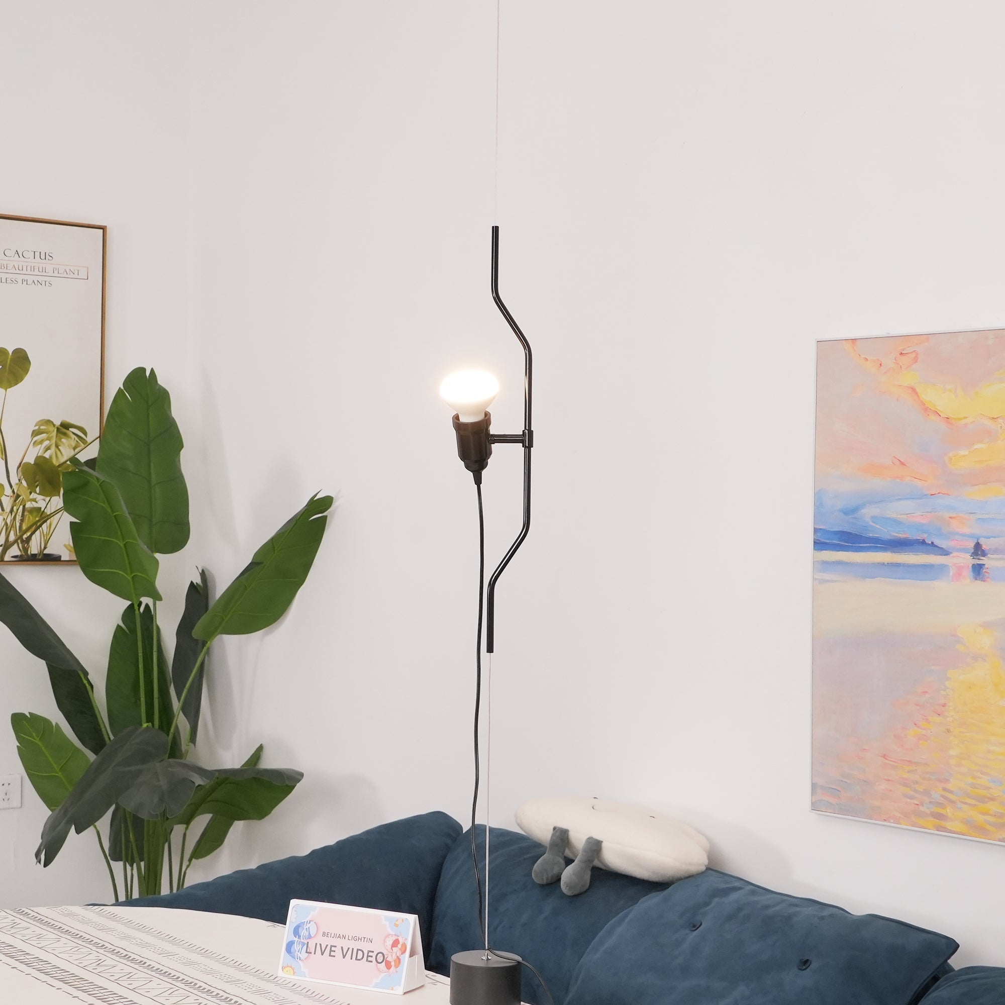 Ilthair Modern Minimalist Pendant Light