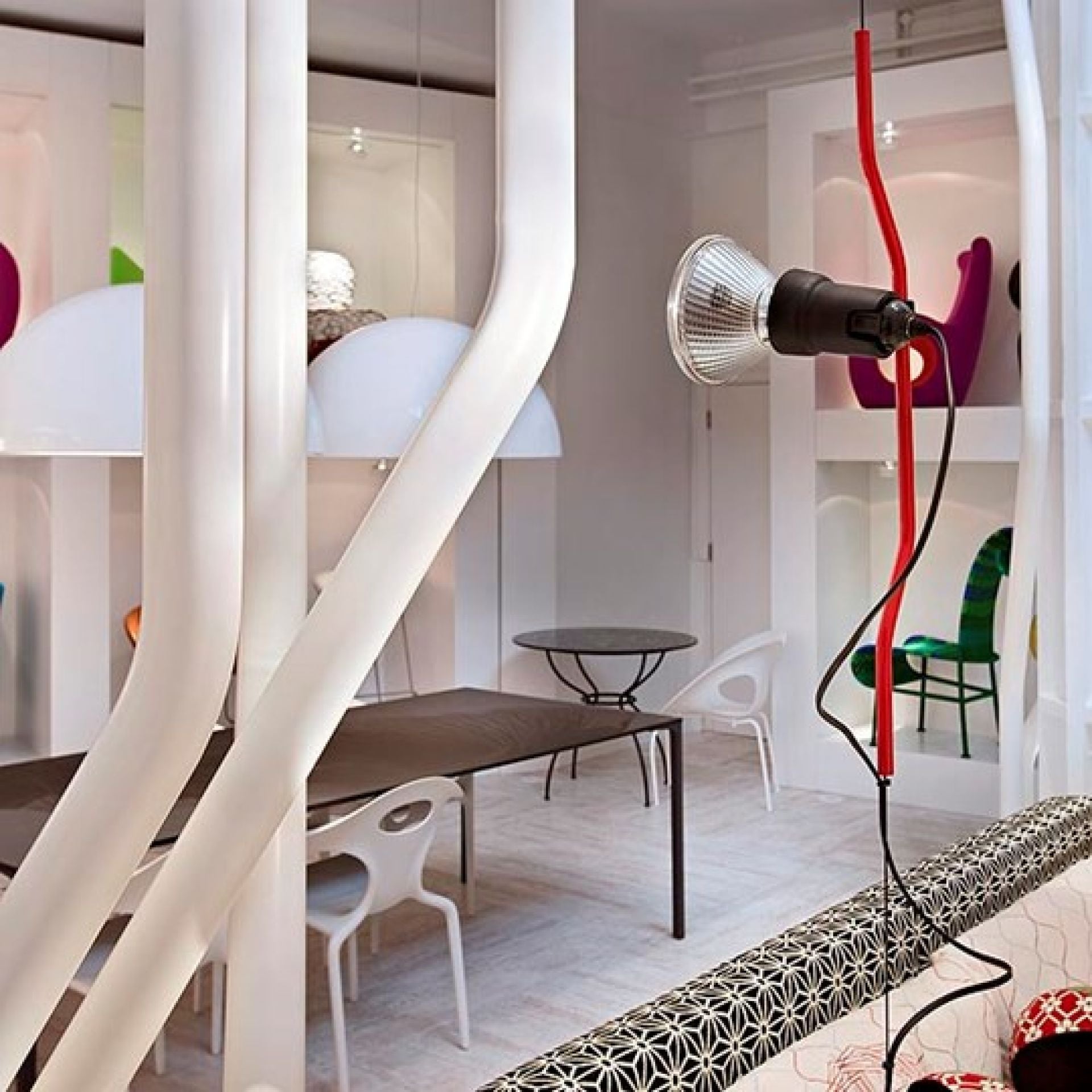 Ilthair Modern Minimalist Pendant Light