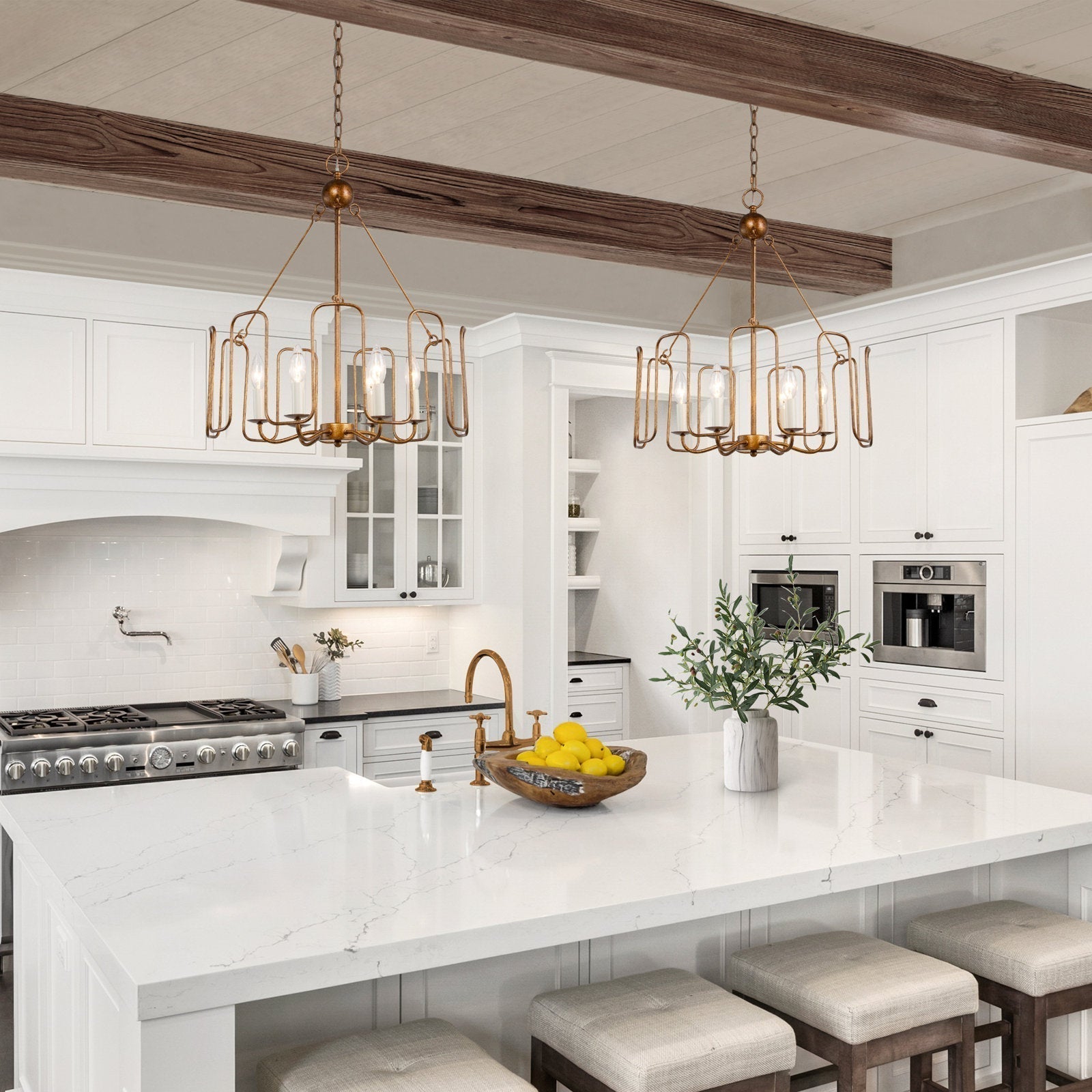 Liorinian Chandelier