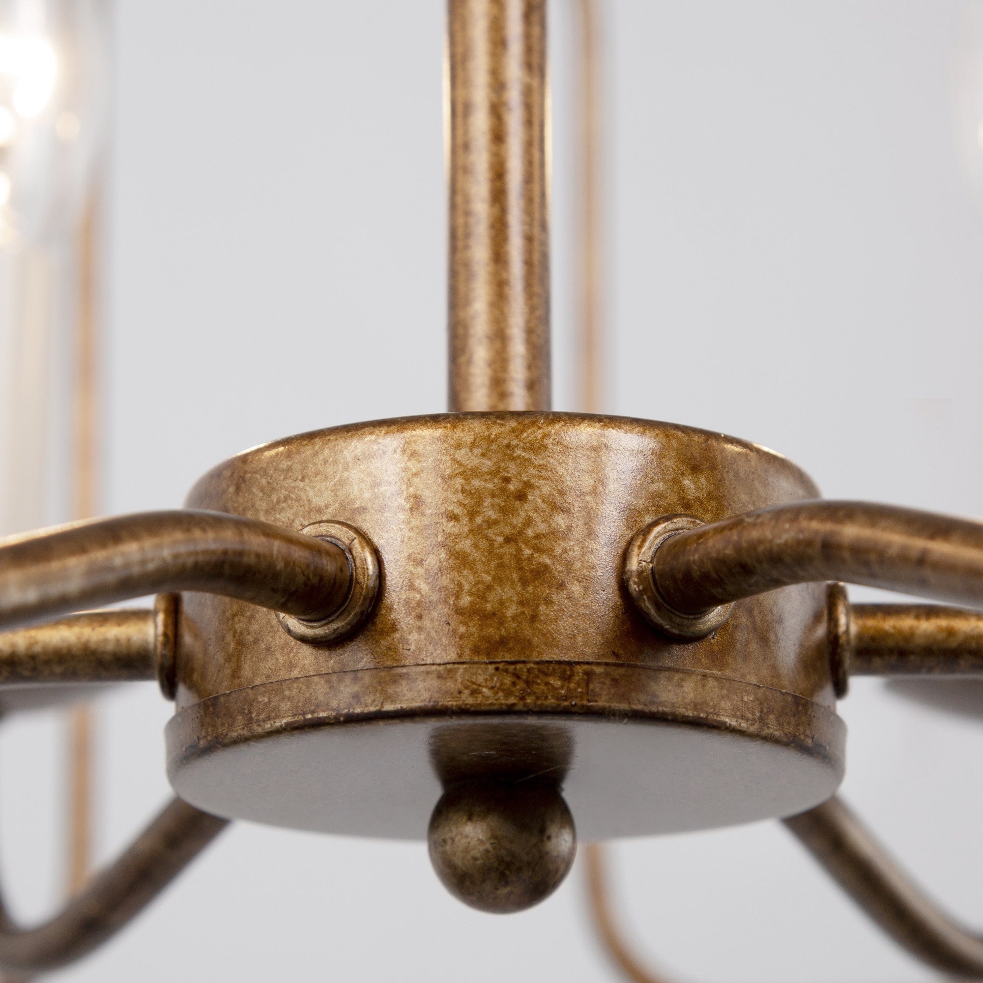 Liorinian Chandelier