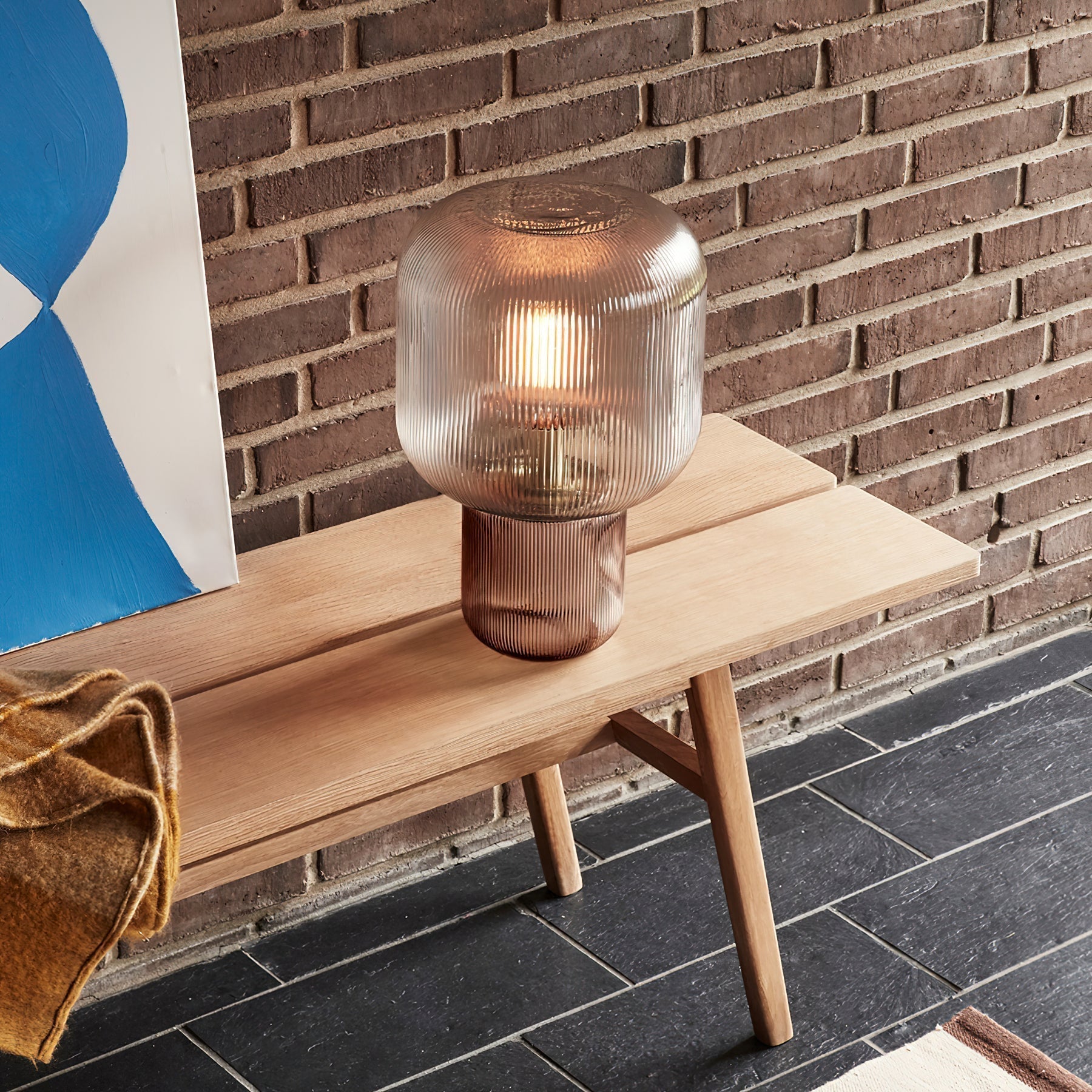 Stalute Table Lamp