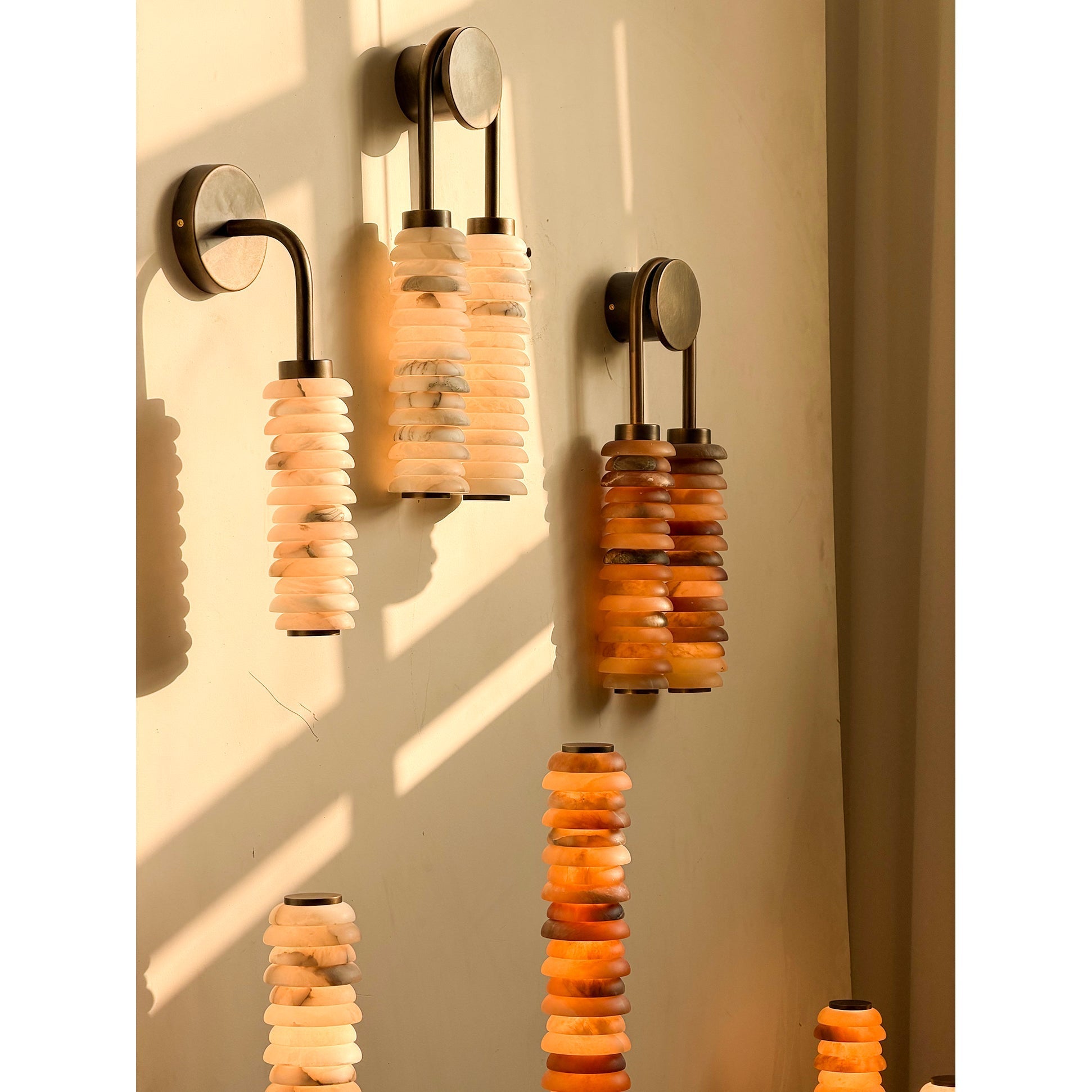 Cyralyn Wall Light