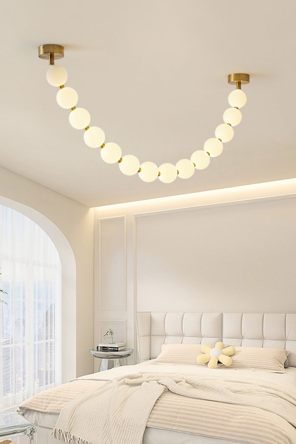 Zalvarin Brass Sputnik Chandelier - Neutral Decor