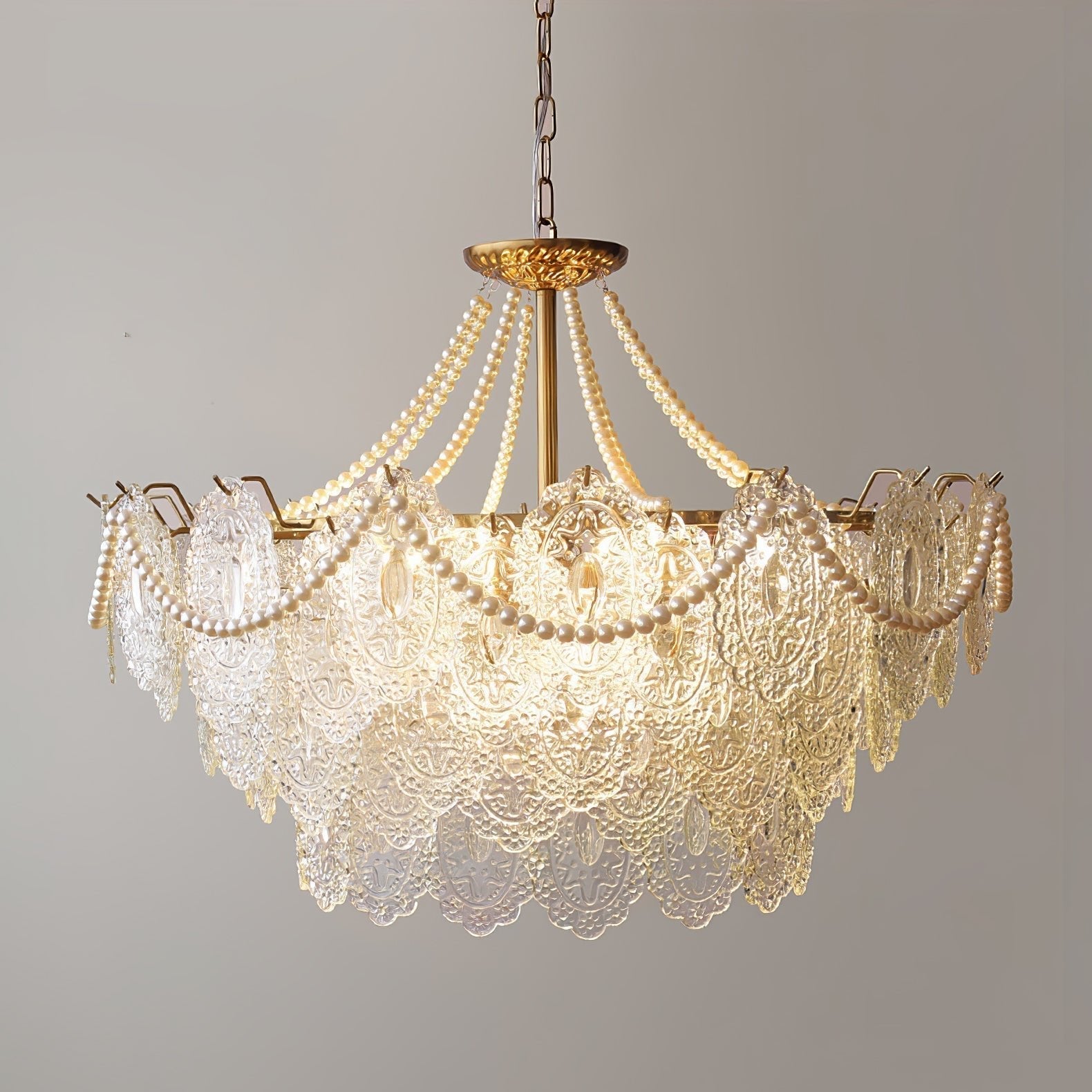 Eirivaine Glass Chandelier