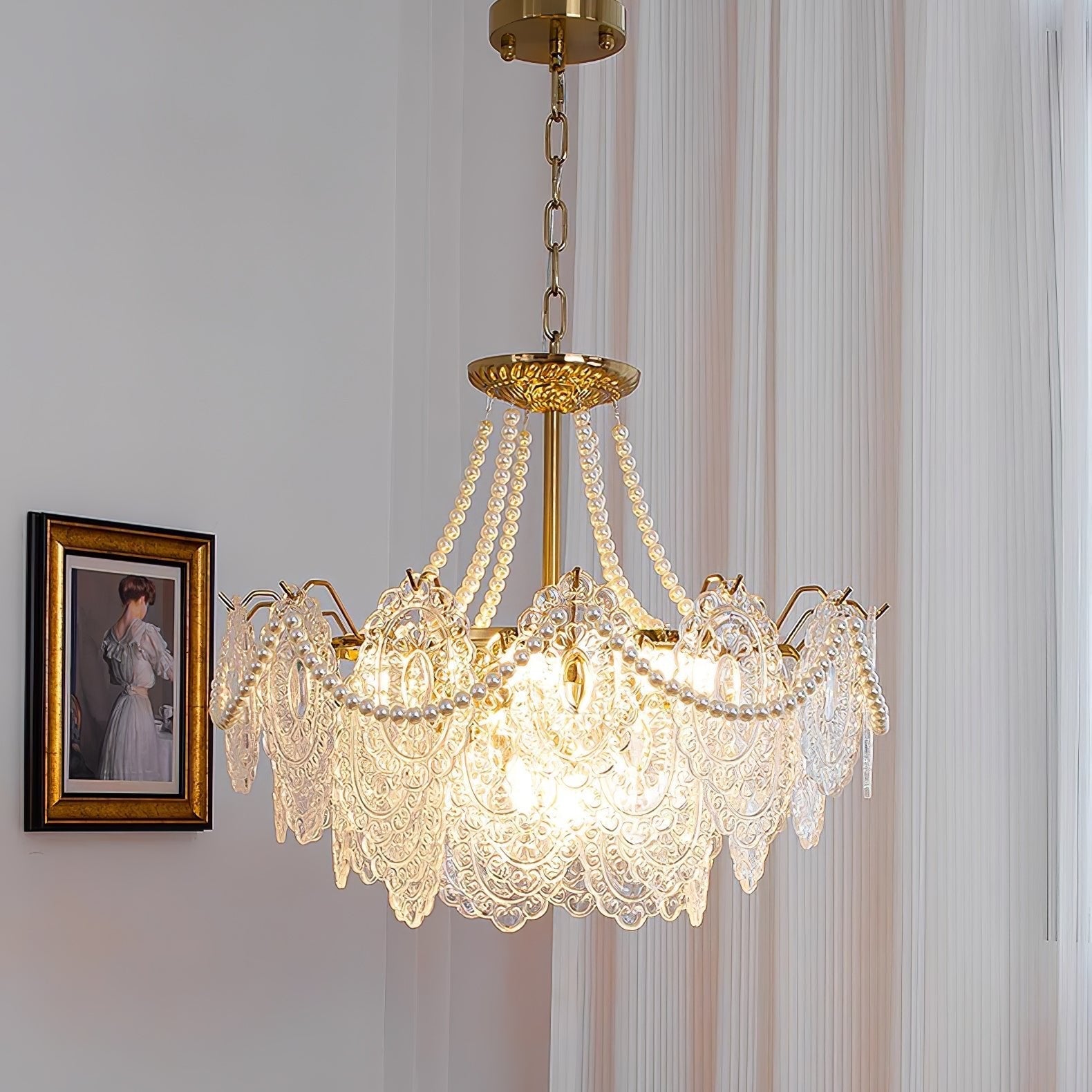 Eirivaine Glass Chandelier