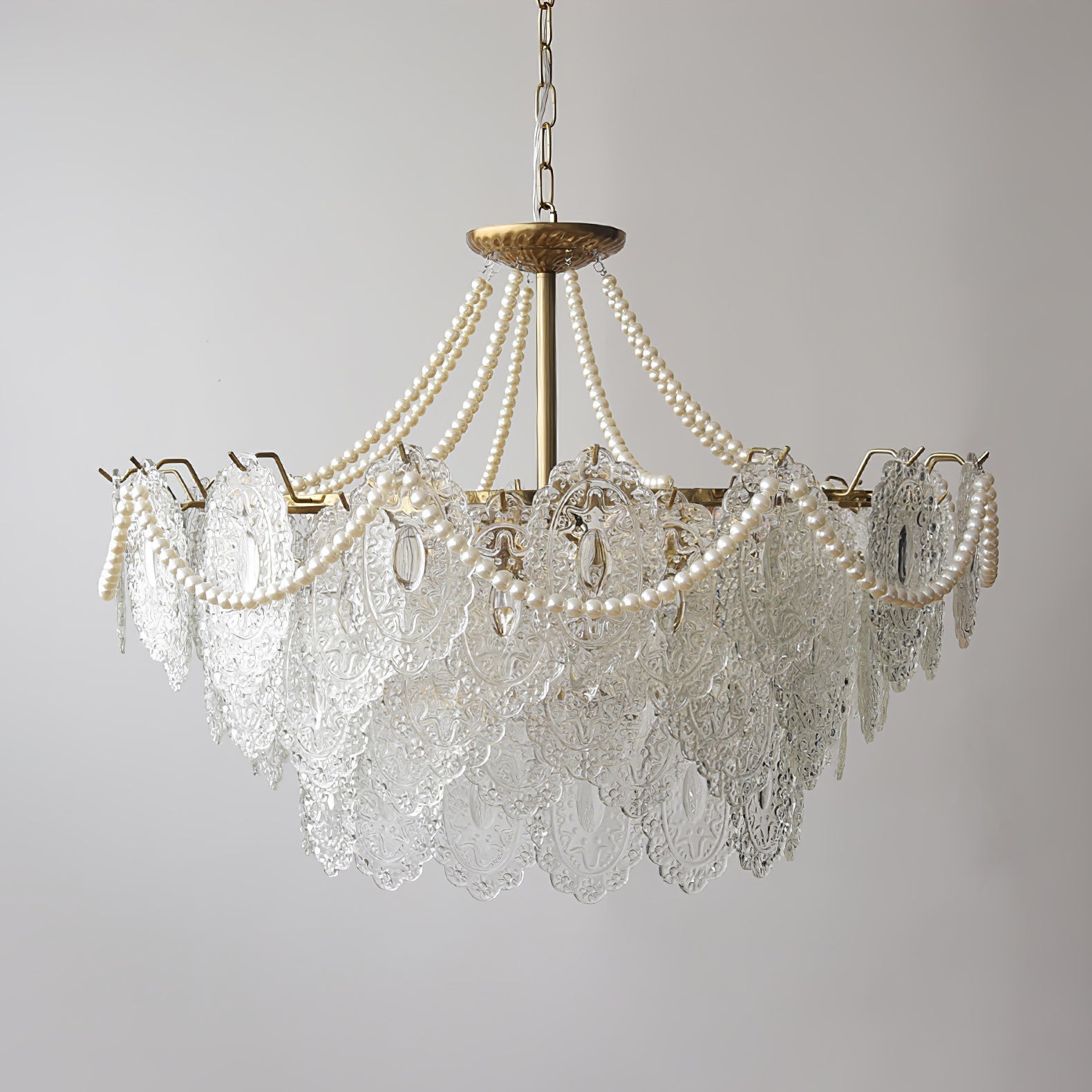 Eirivaine Glass Chandelier