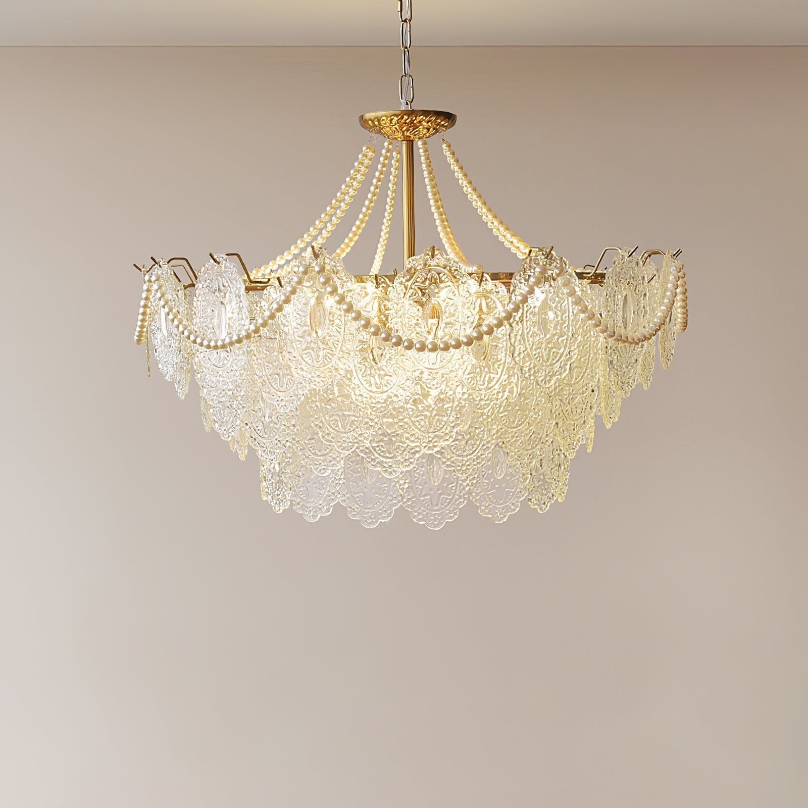 Eirivaine Glass Chandelier