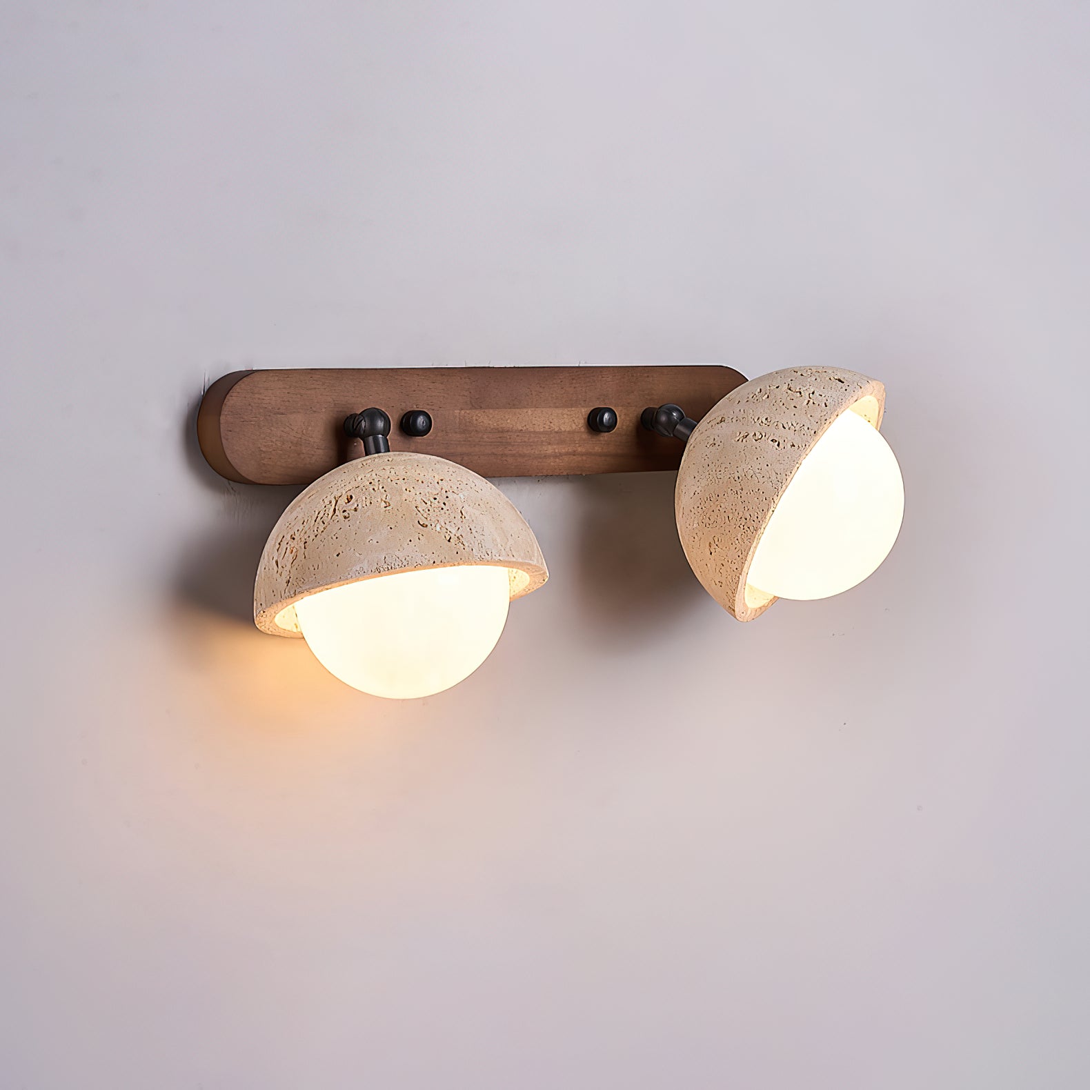 Vodora Wall Lamp