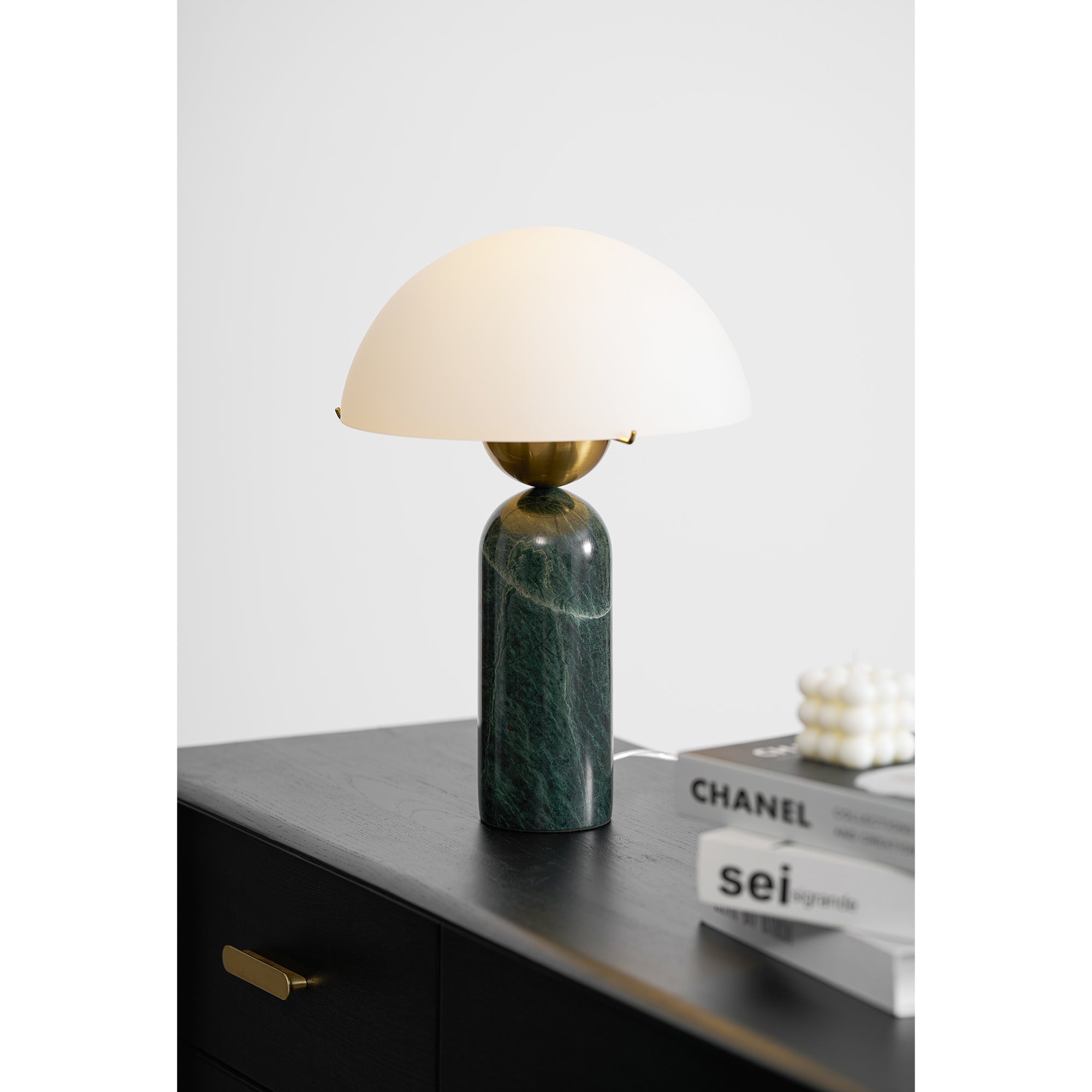Veviniel Alabaster Table Lamp