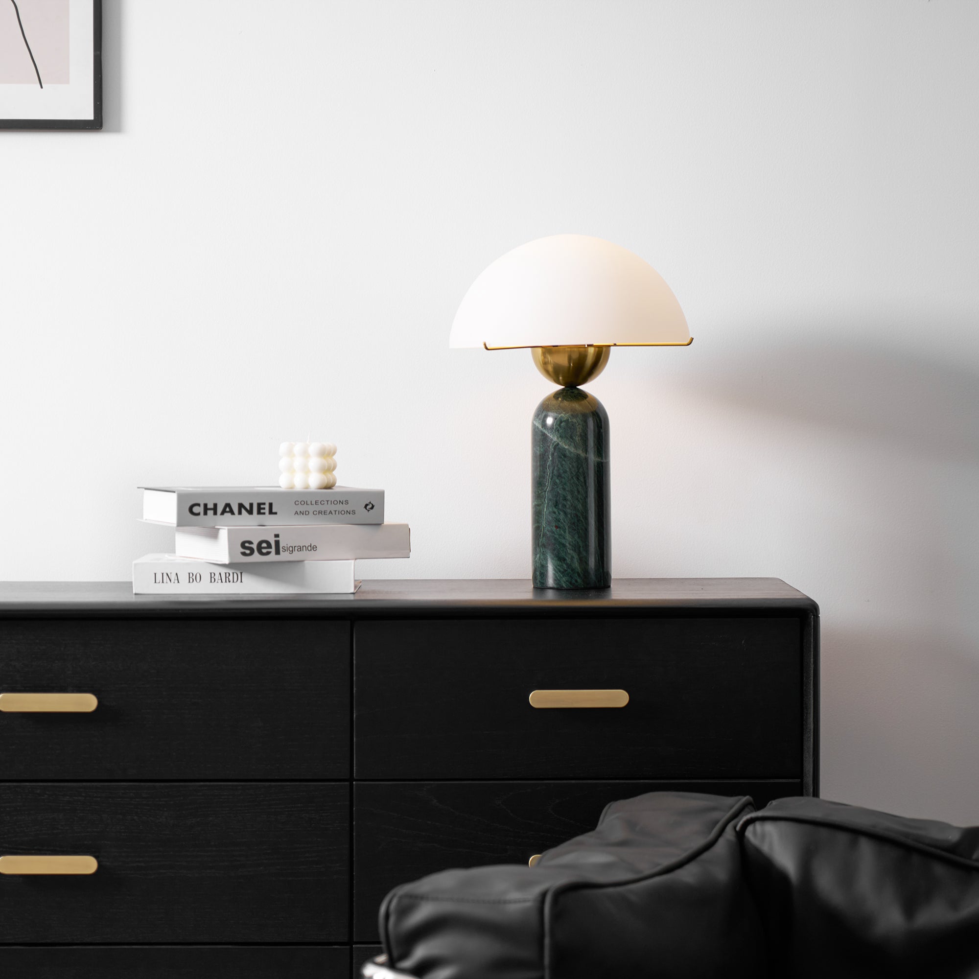Veviniel Alabaster Table Lamp