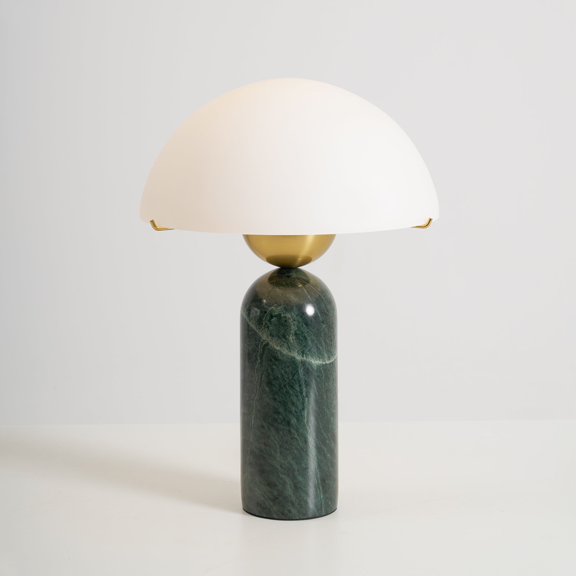 Veviniel Alabaster Table Lamp