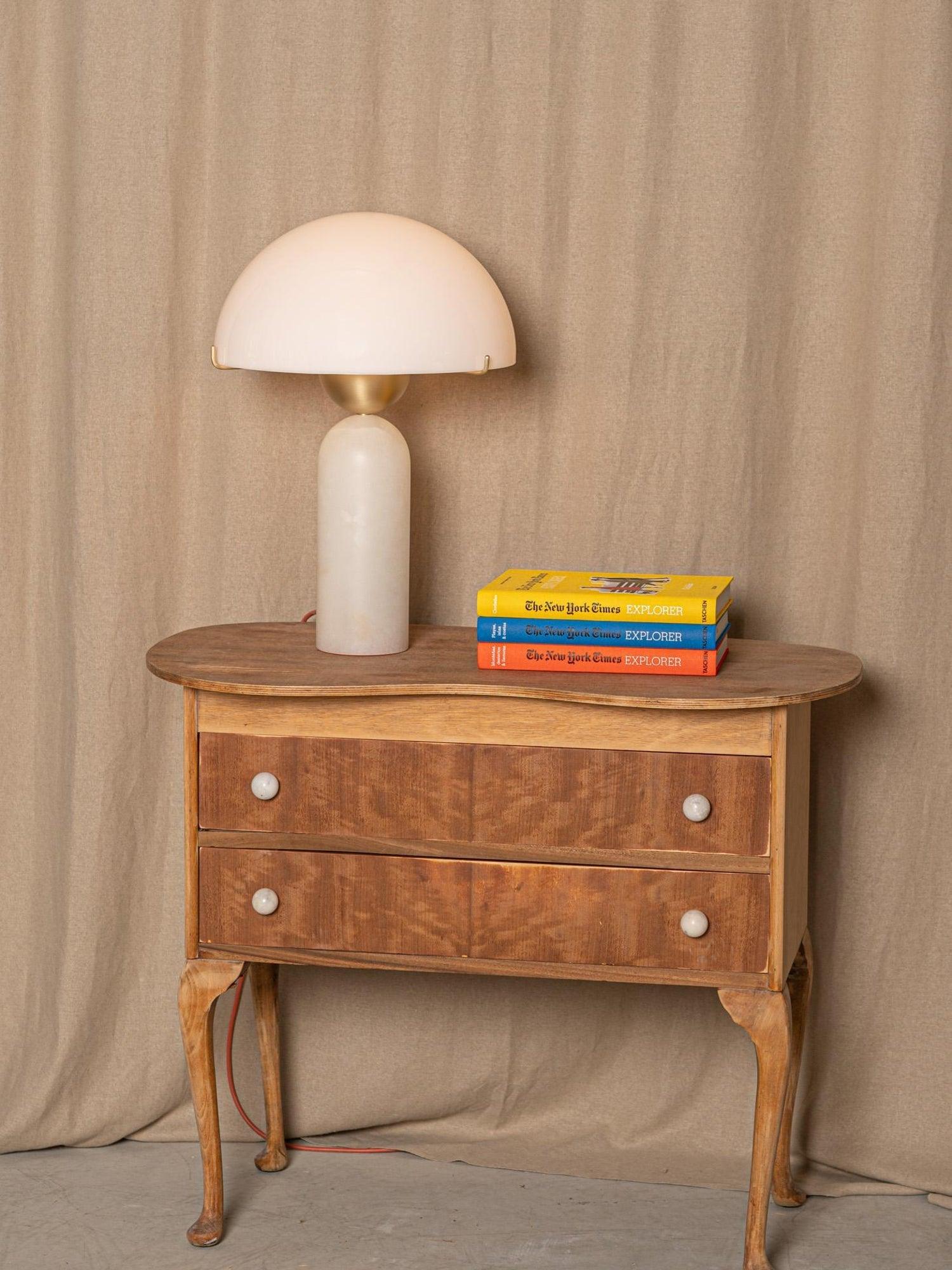 Veviniel Alabaster Table Lamp