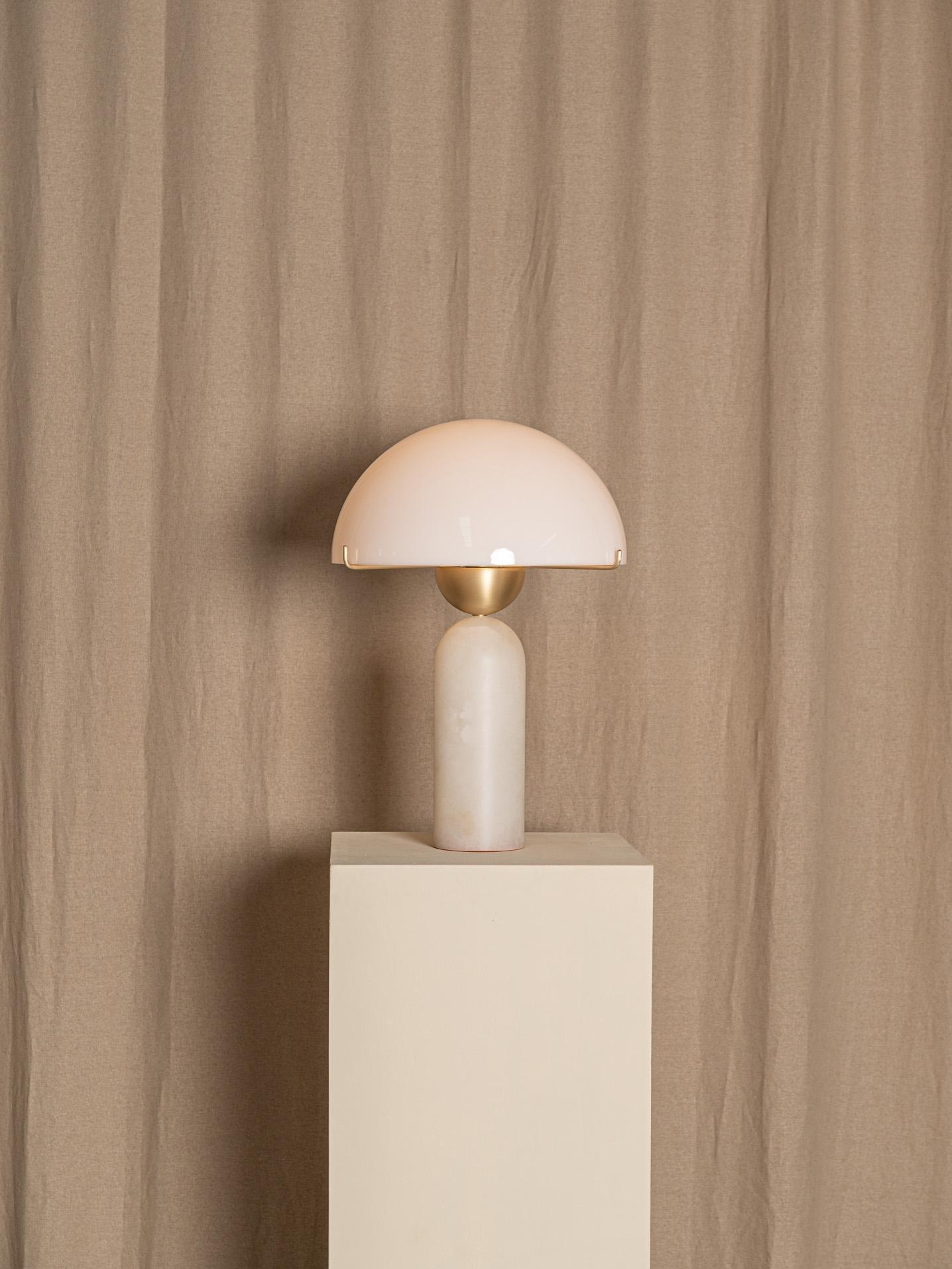 Veviniel Alabaster Table Lamp