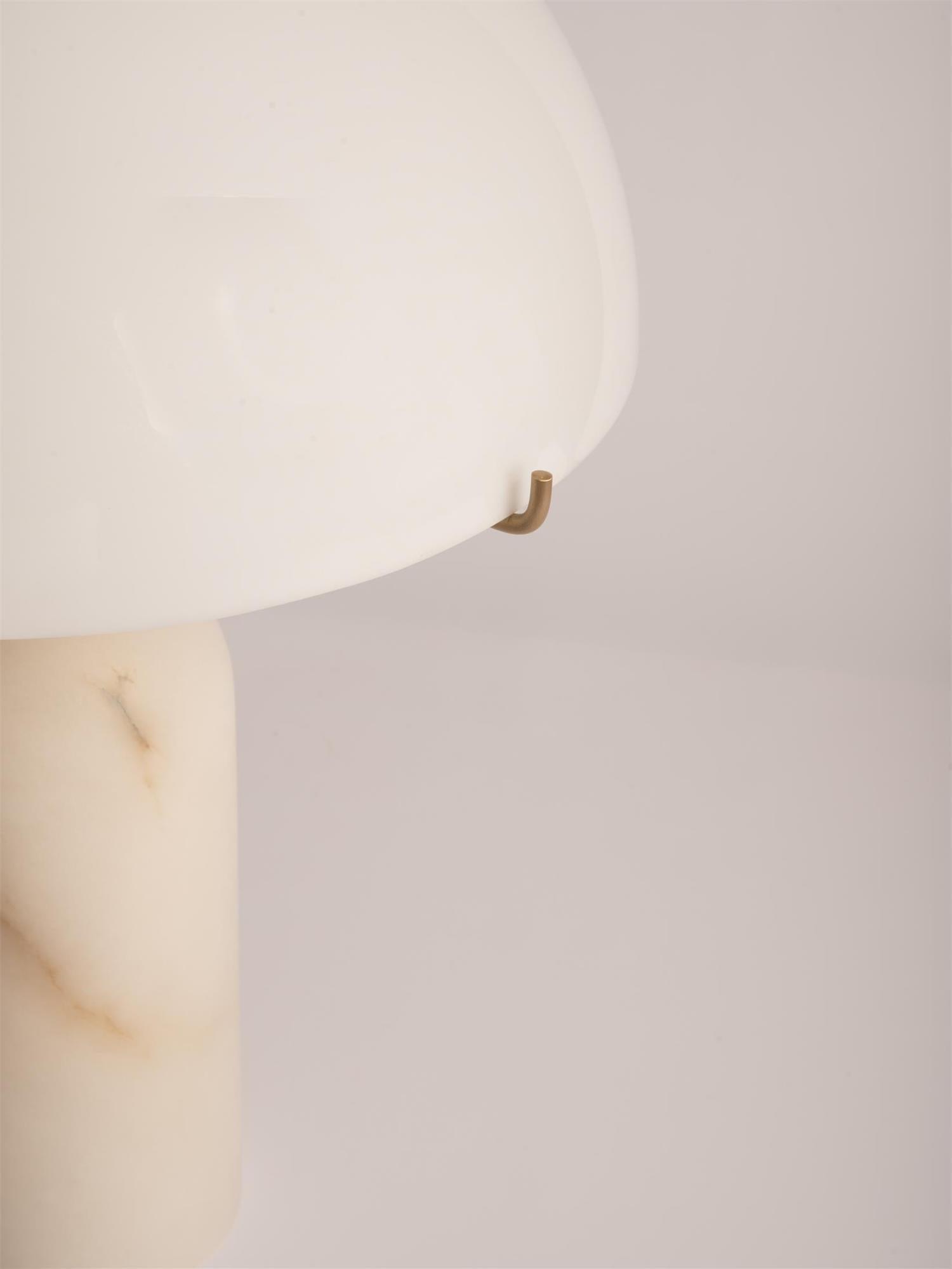 Veviniel Alabaster Table Lamp