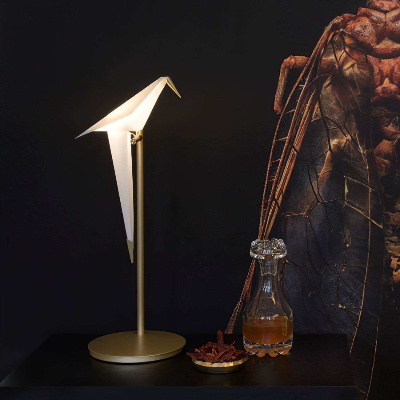 Kaelora Contemporary Table Lamp