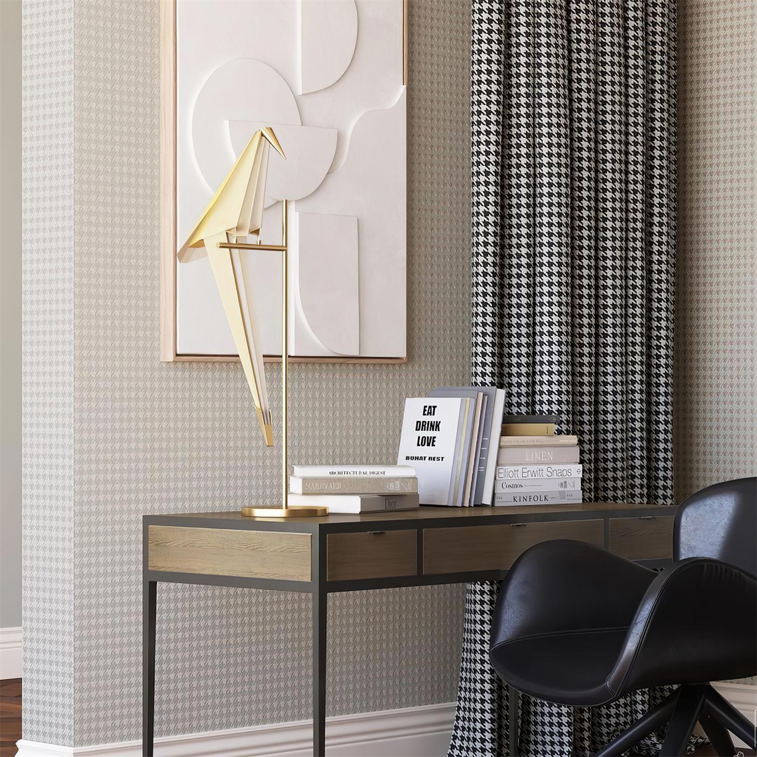 Kaelora Contemporary Table Lamp