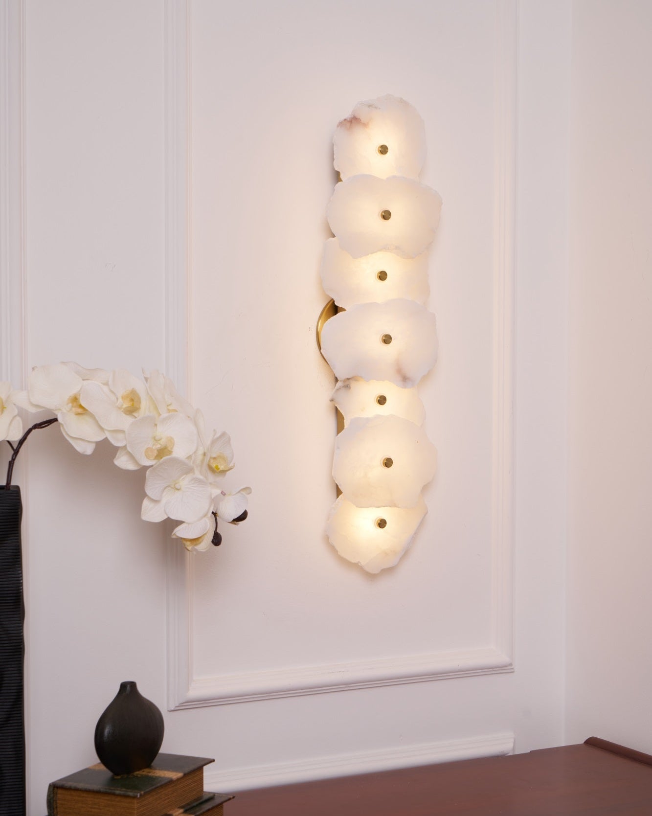 Elmsborne Alabaster Indoor Wall Light