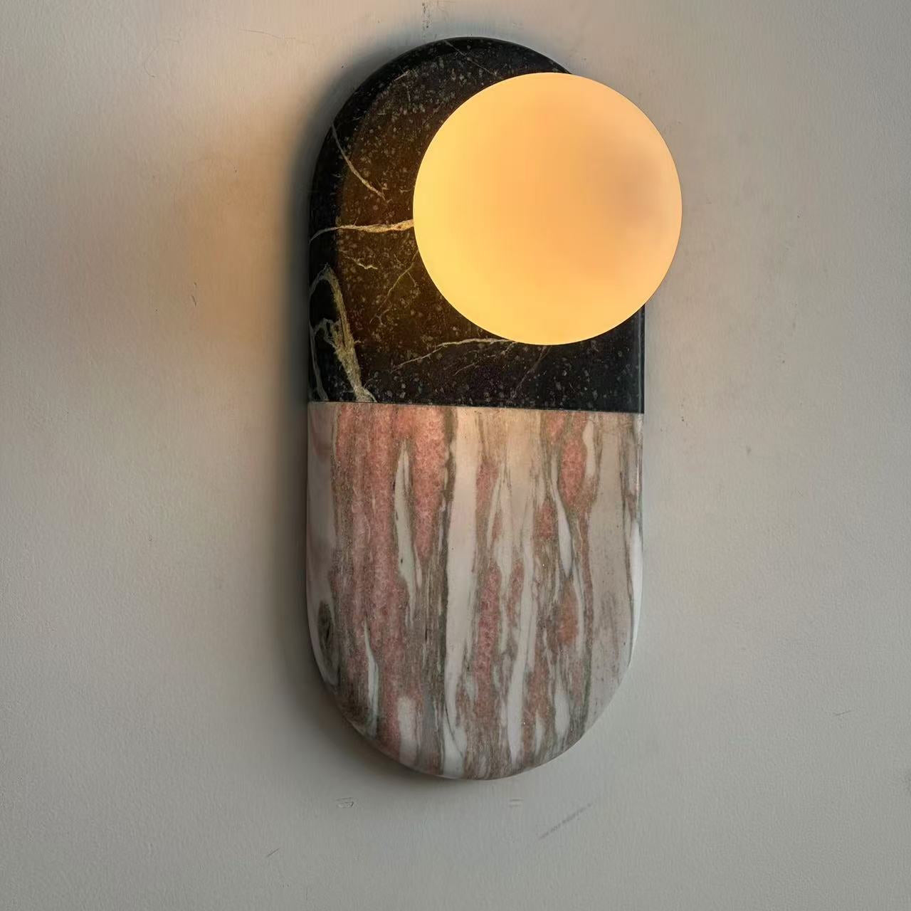 Reniette Wall Lamp