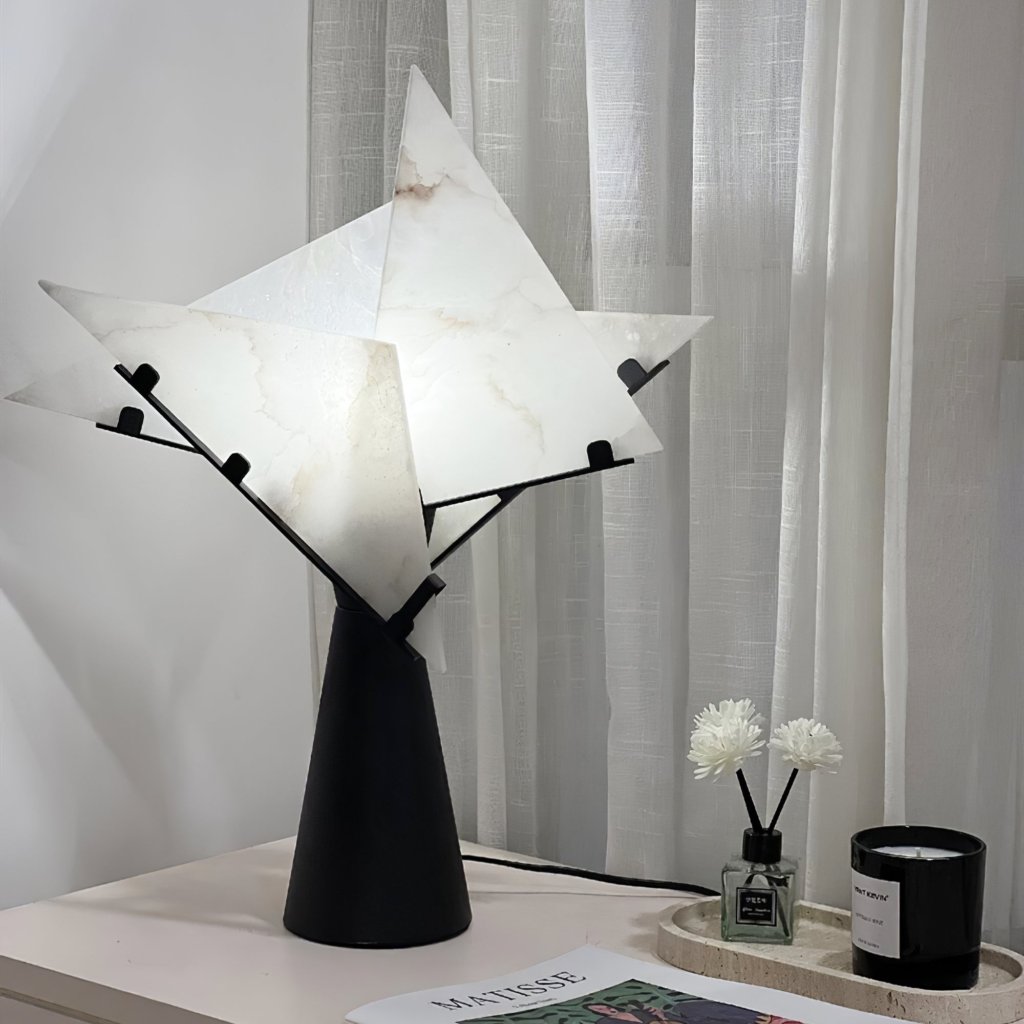 Aursilion Star Alabaster Table Lamp