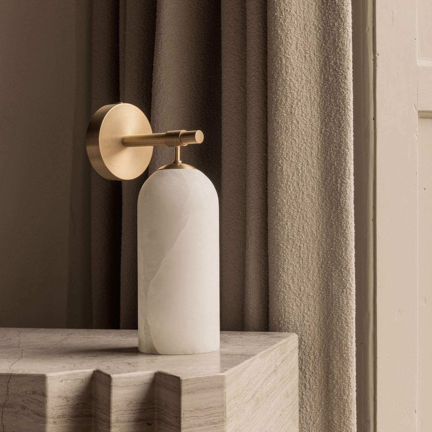 Beaustead Pillar Alabaster Indoor Wall Light