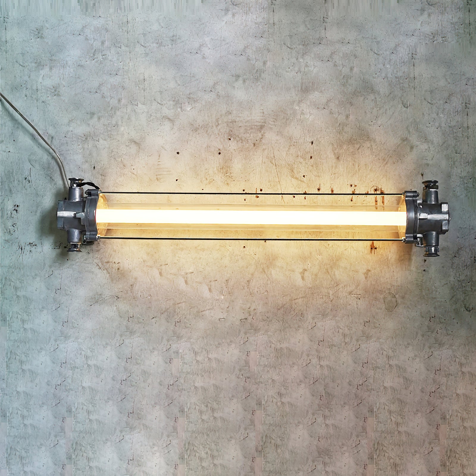 Nyliryra Wall Lamp