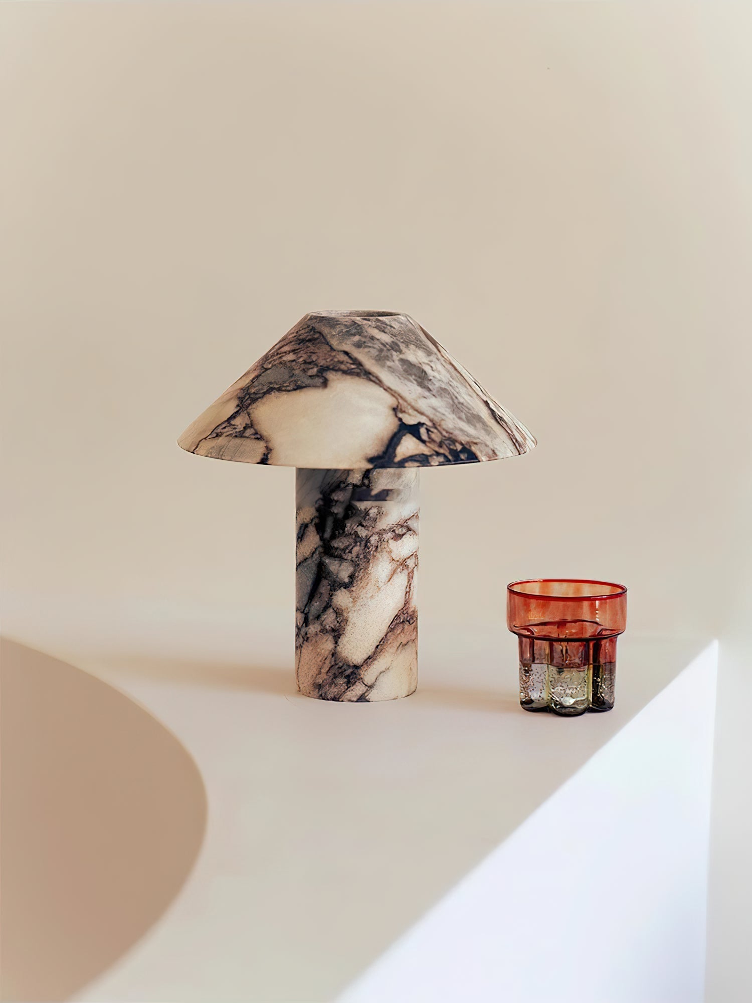 Veinir Table Lamp