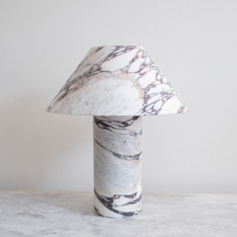 Veinir Table Lamp