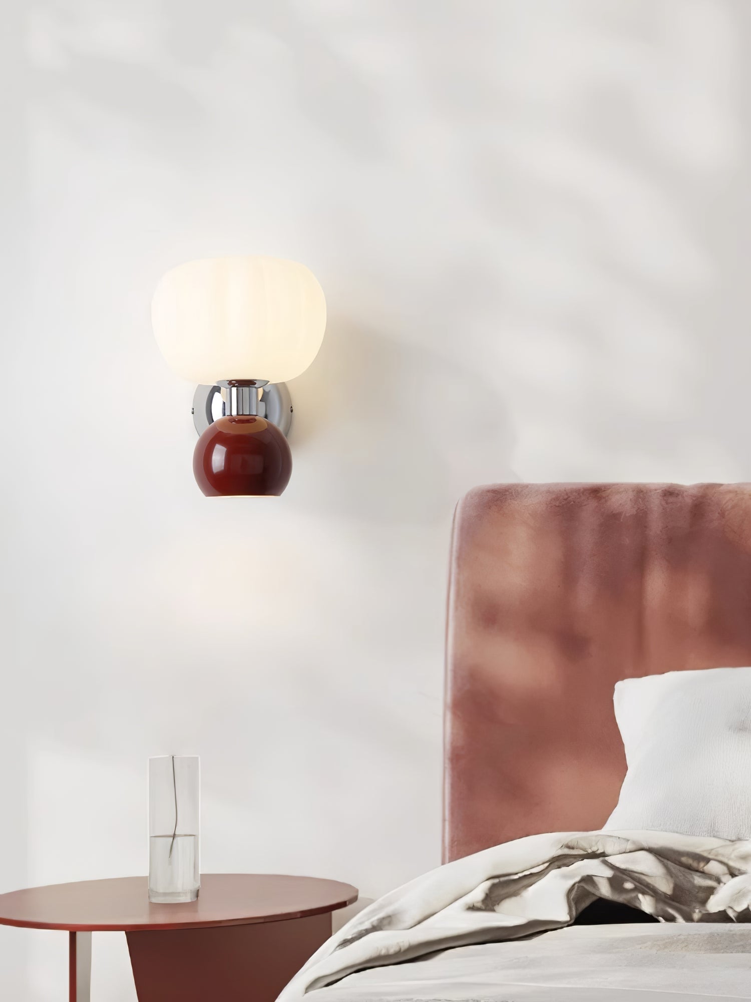 Elaiaria Wall Lamp
