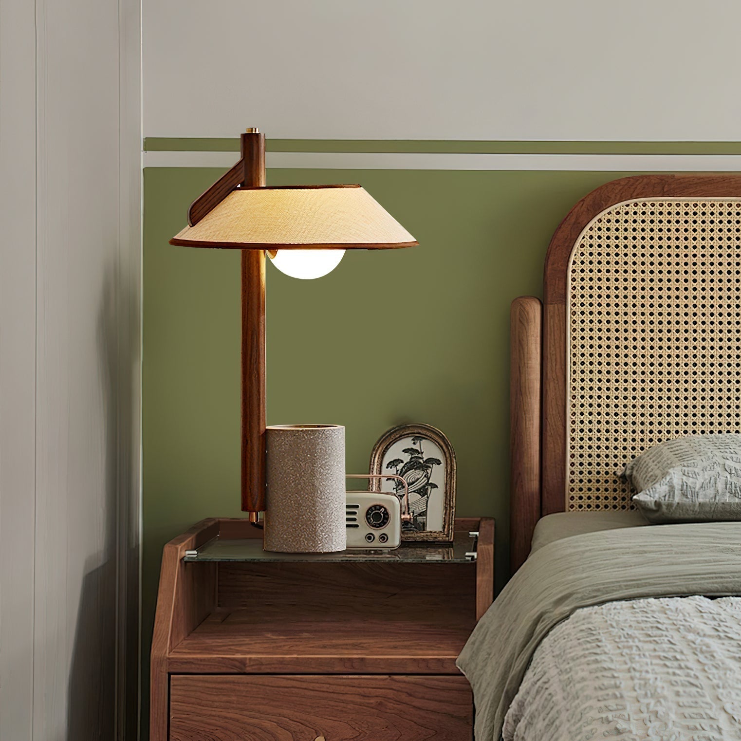 Damon Minimalist Wood Table Lamp