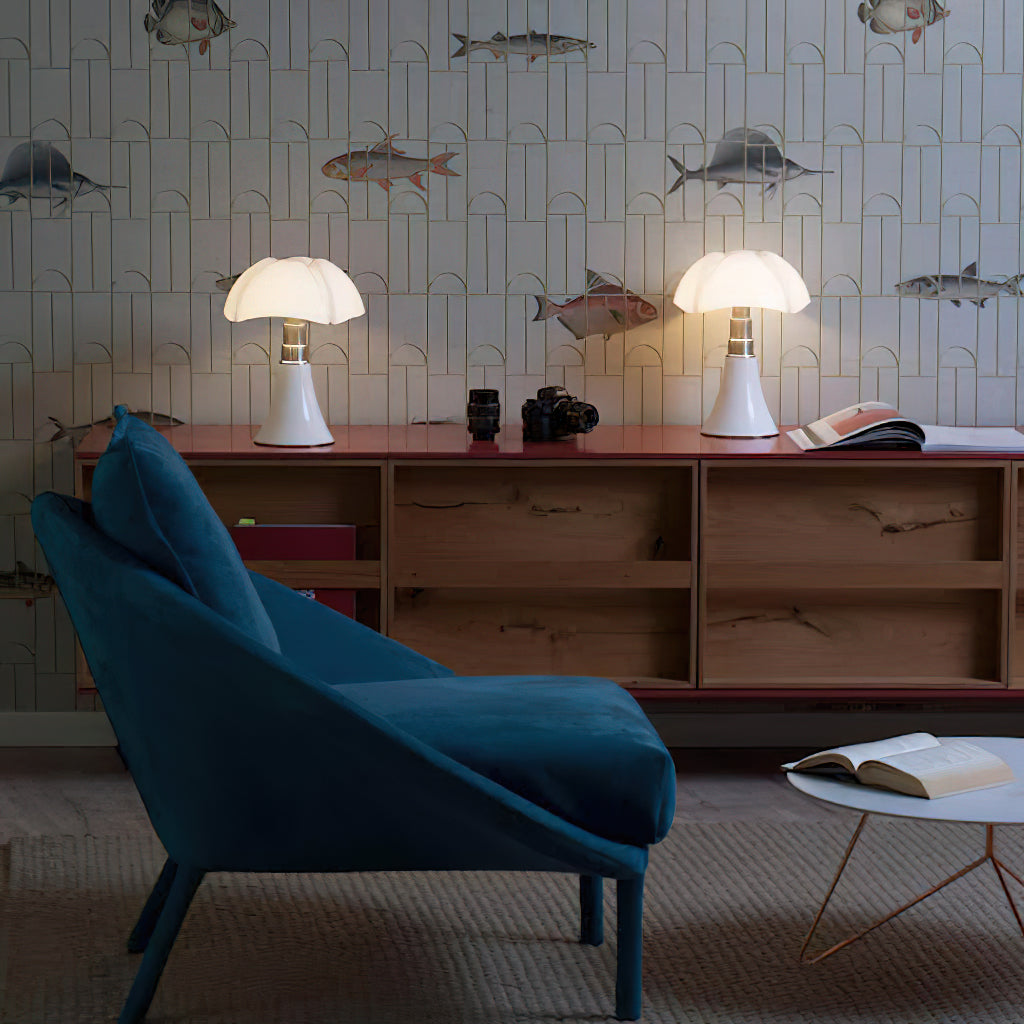 Flaria Table Lamp