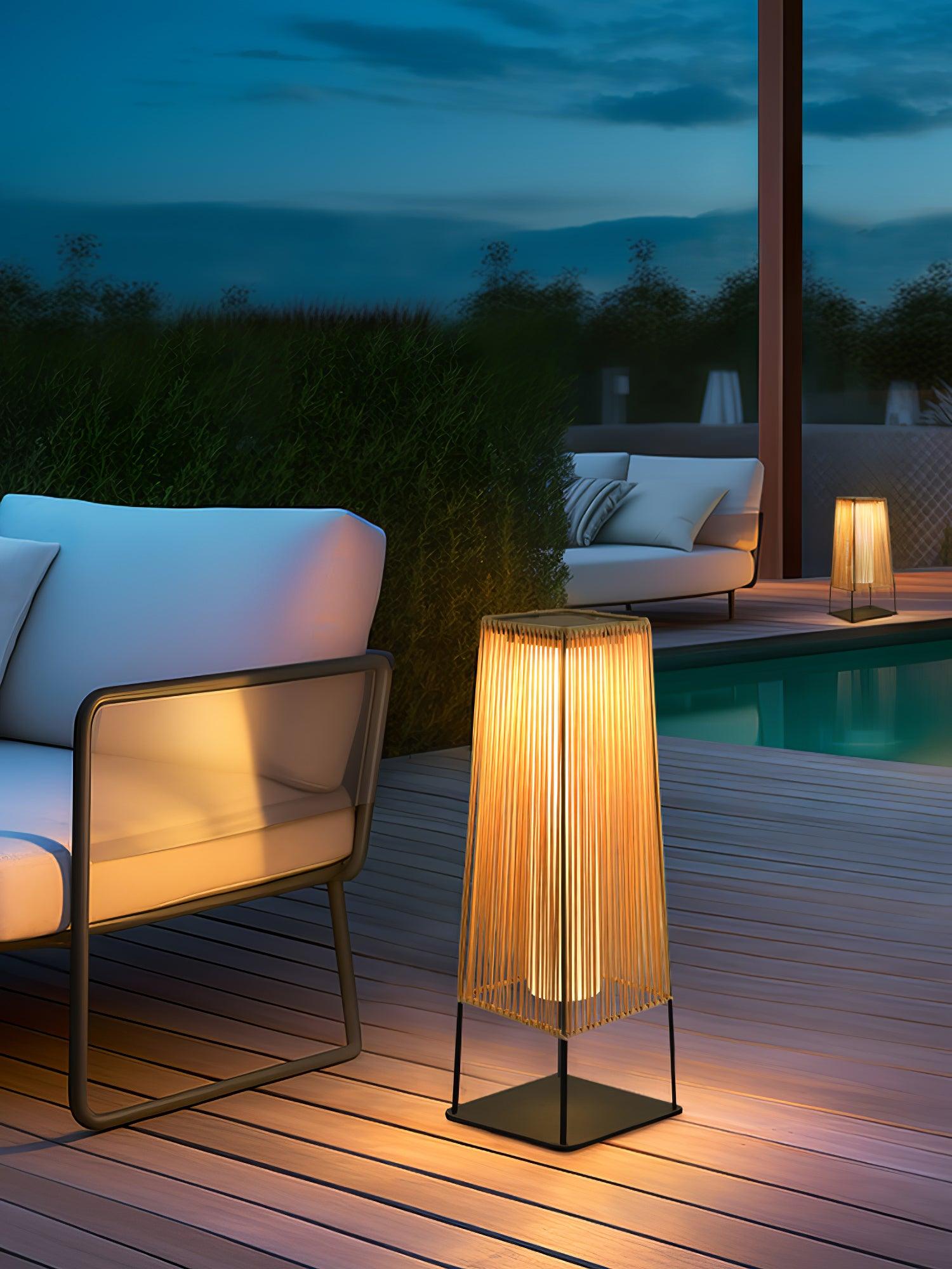 Aru Modern Outdoor Light