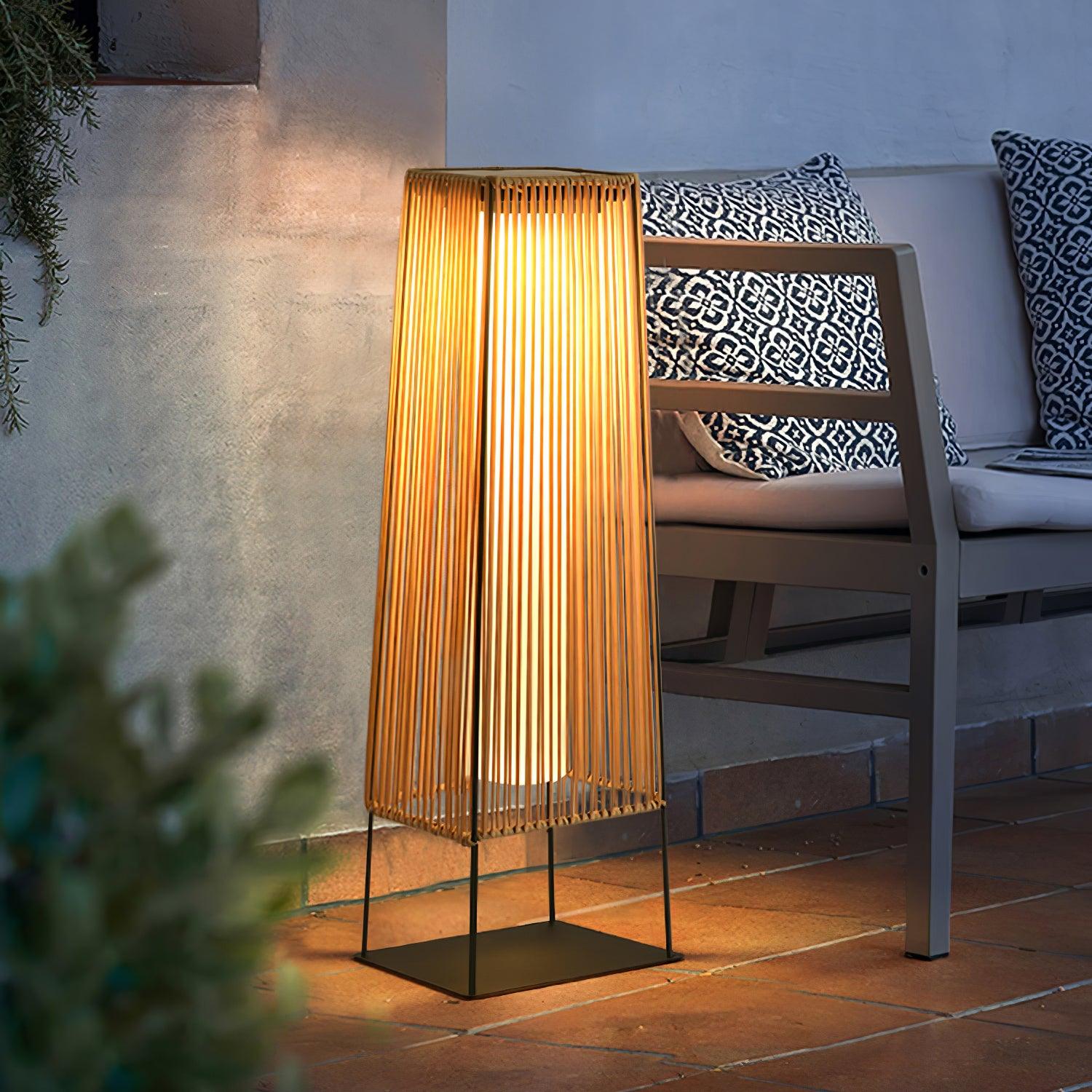 Aru Modern Outdoor Light