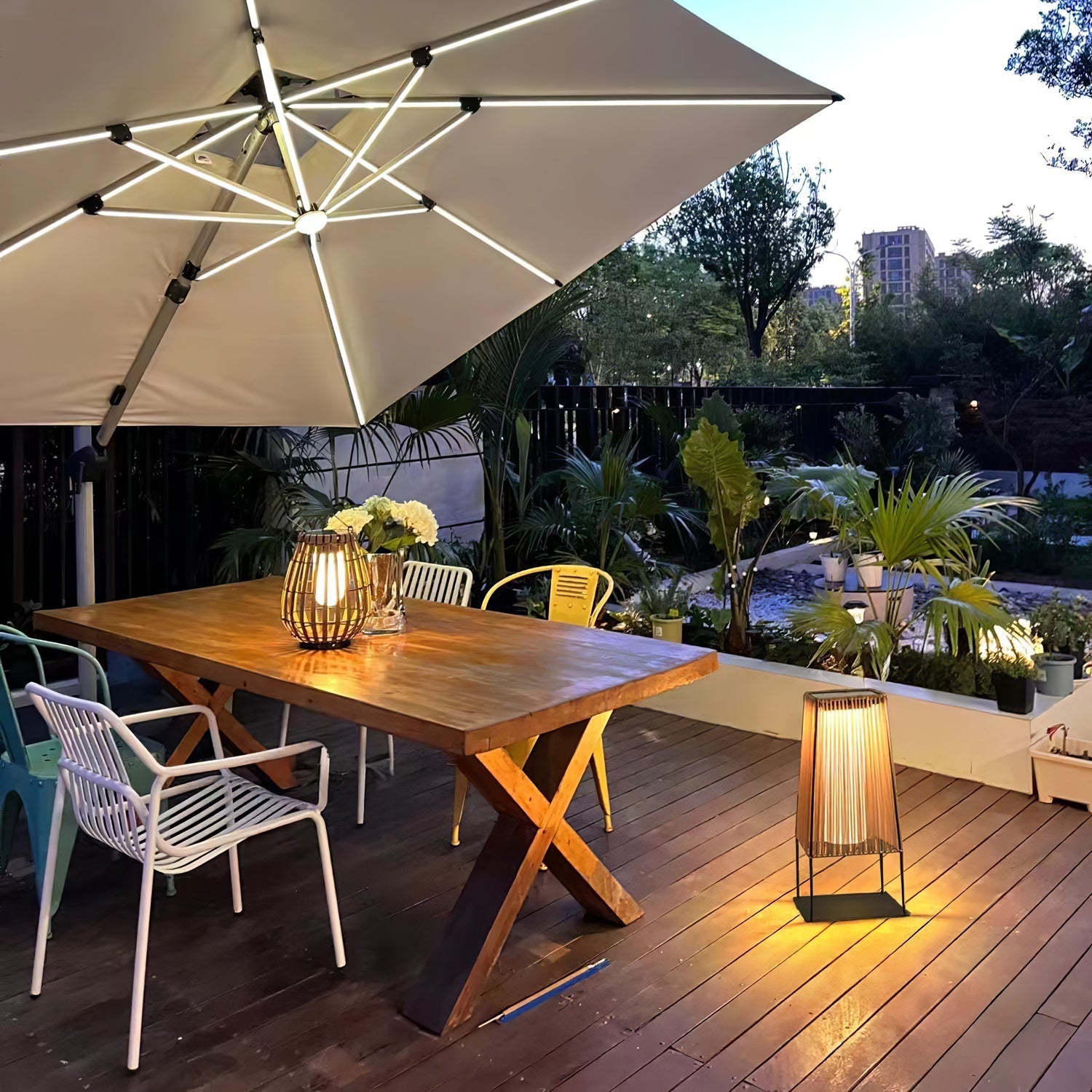 Aru Modern Outdoor Light