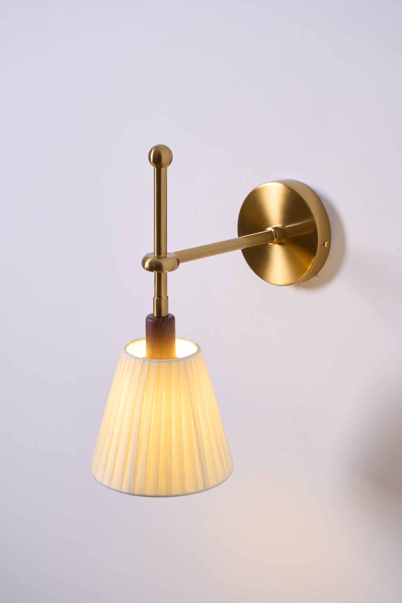 Gairm Wall Lamp Pleated Fabric Brass