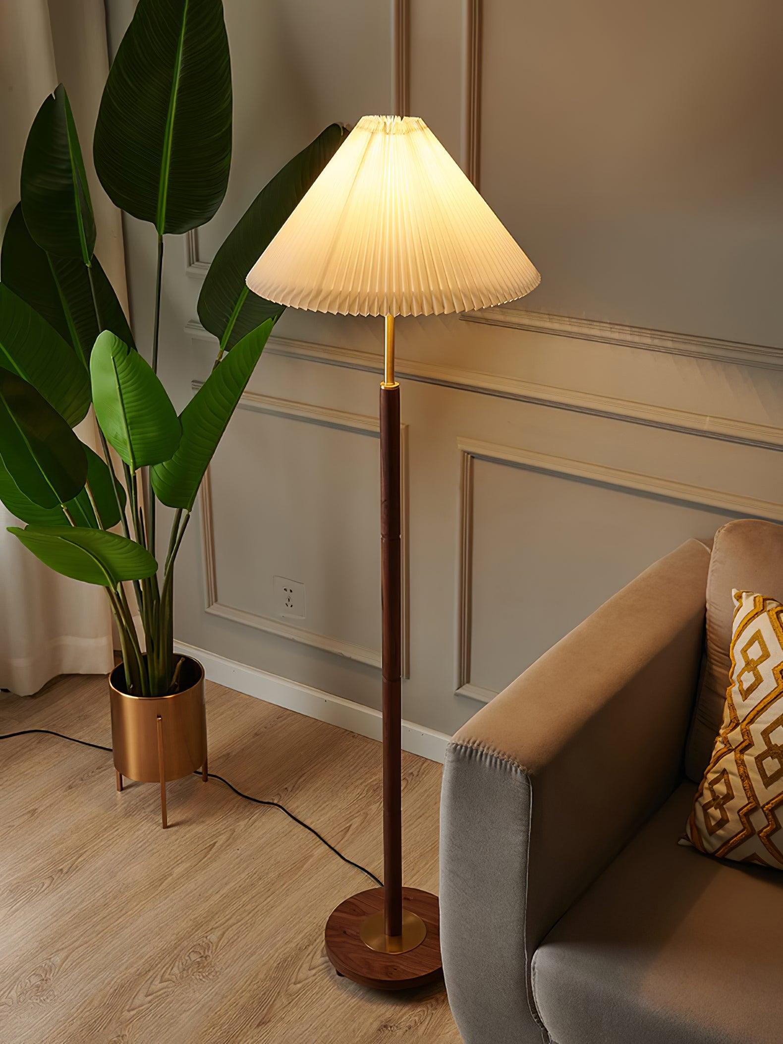 Syleina Minimalist Wood Floor Lamp