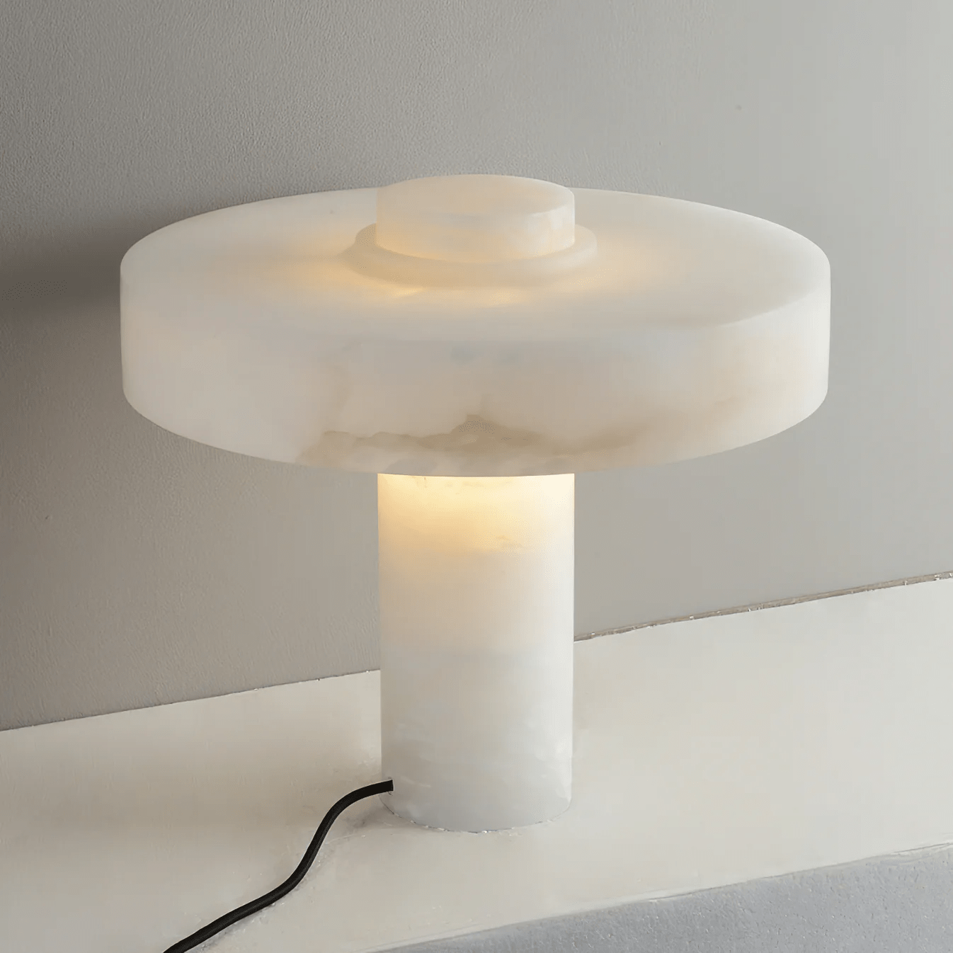 Eirenina Alabaster Table Lamp