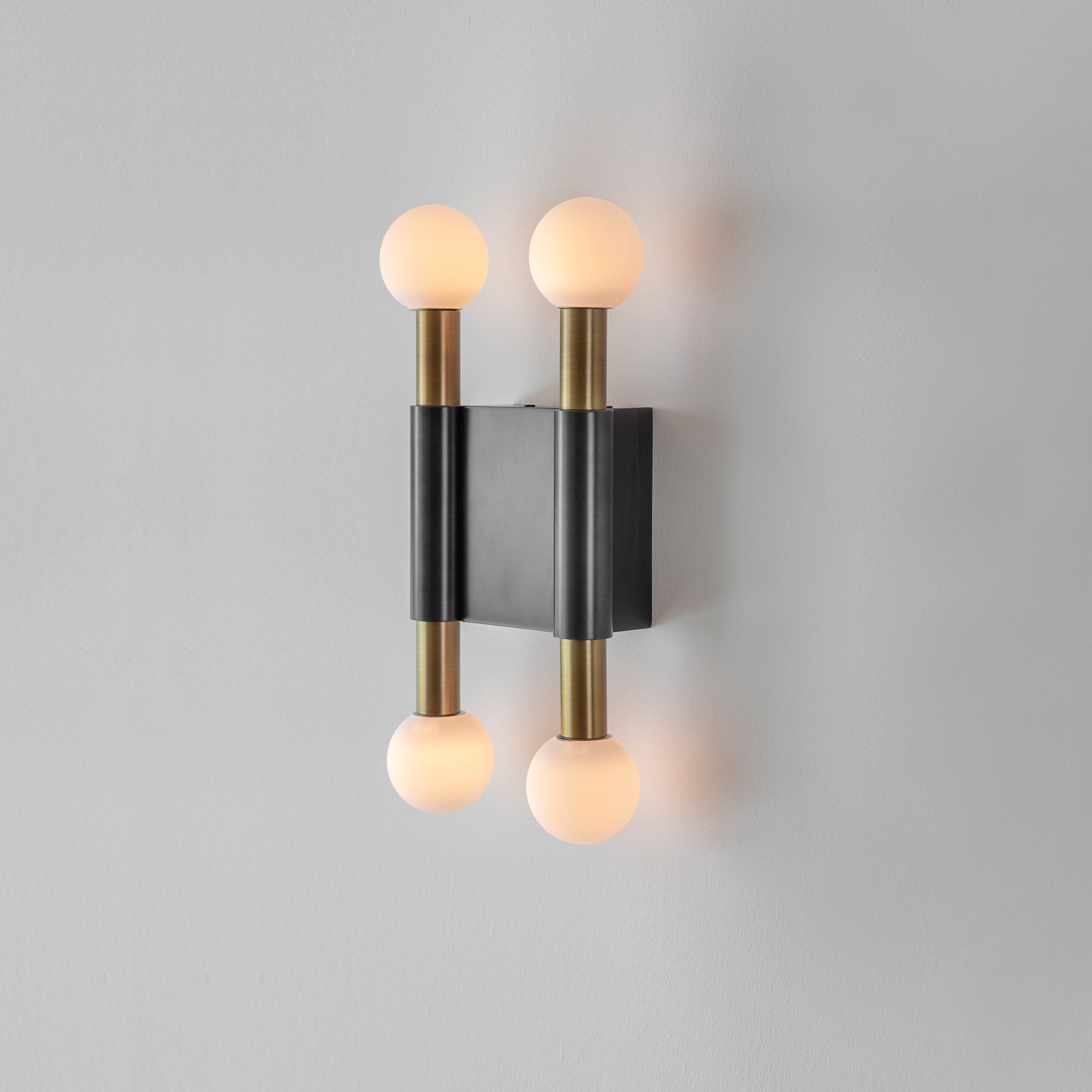 Virairelia Circile Wall Lamp