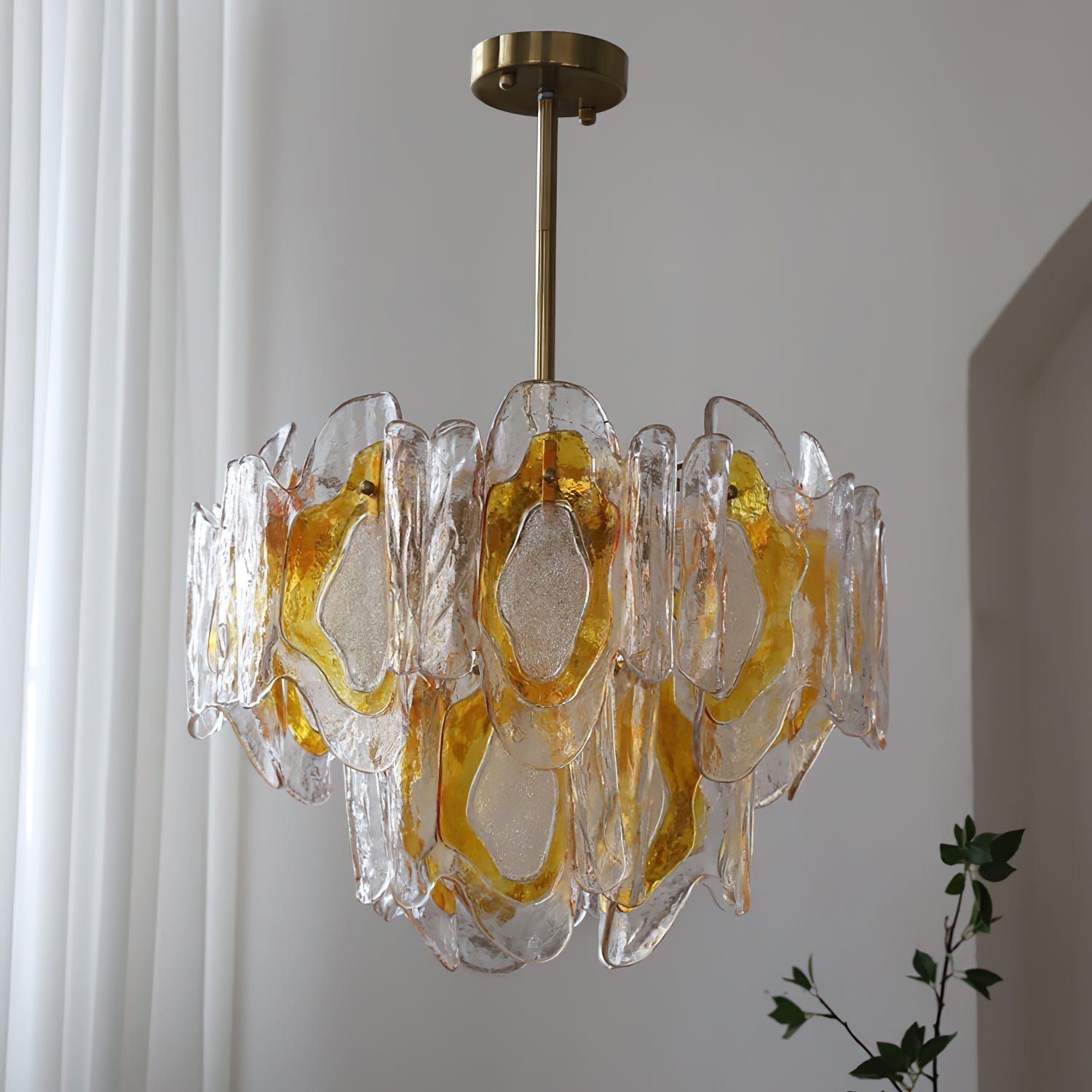 Zecaryra Chandelier