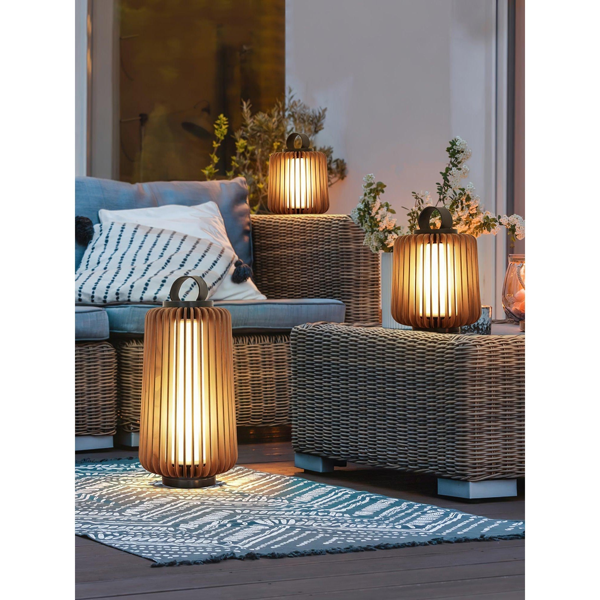 Slat Outdoor Table Light