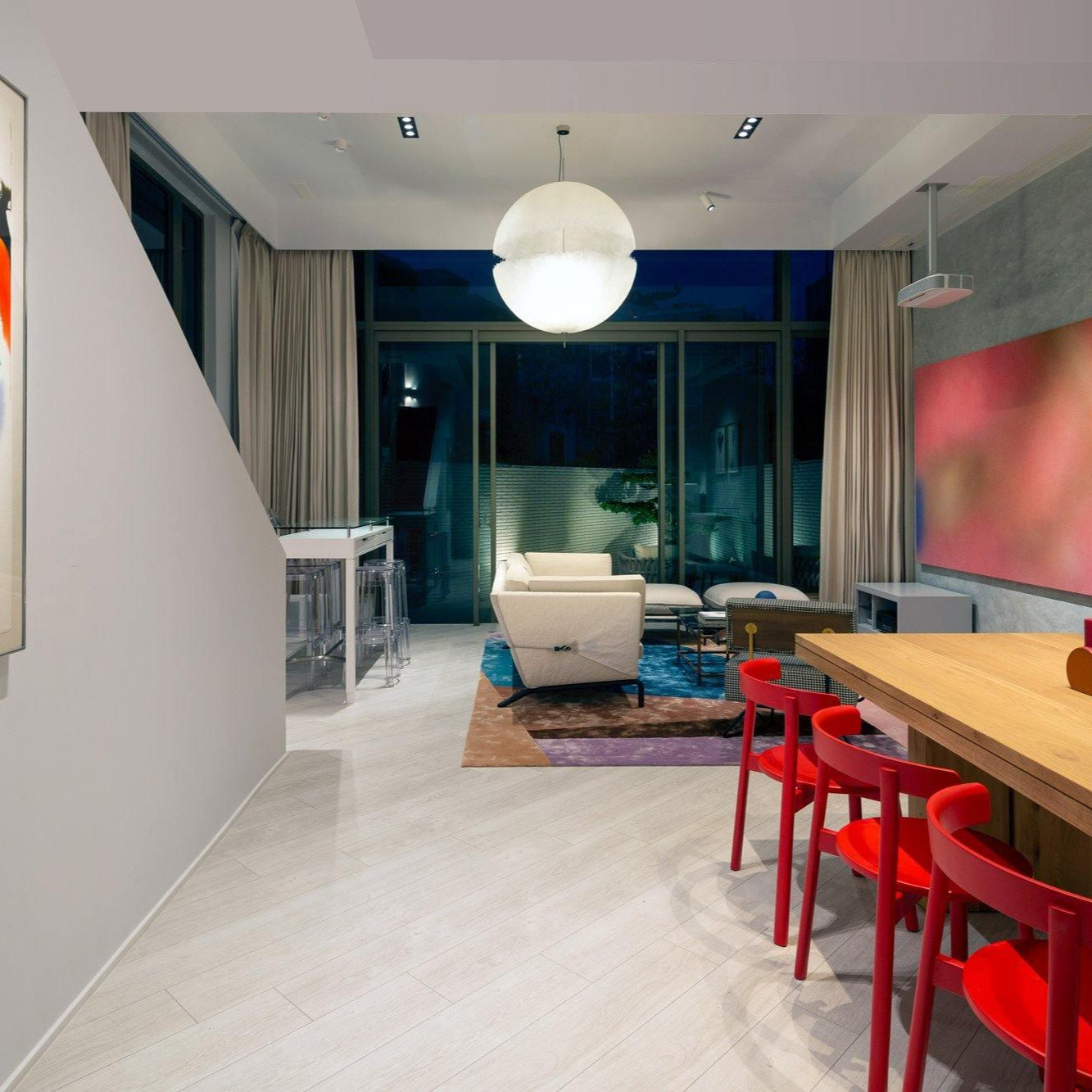 Sel Futuristic Pendant Lamp