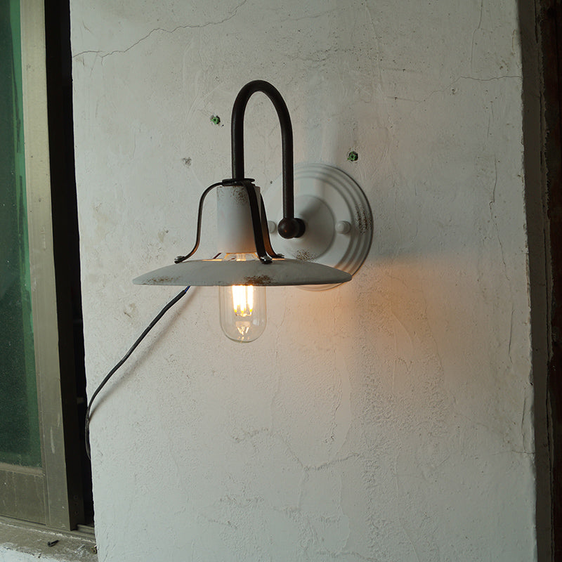 Mycaryra Wall Lamp