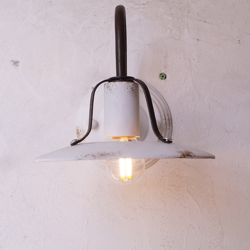 Mycaryra Wall Lamp