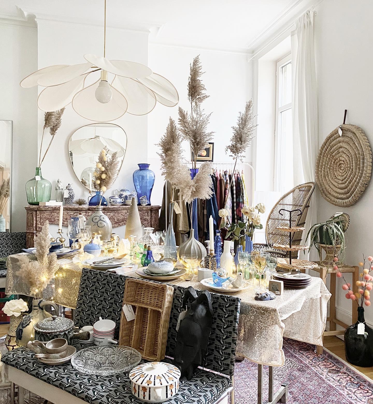 Dax Fabric Nature-inspired Pendant Lamp