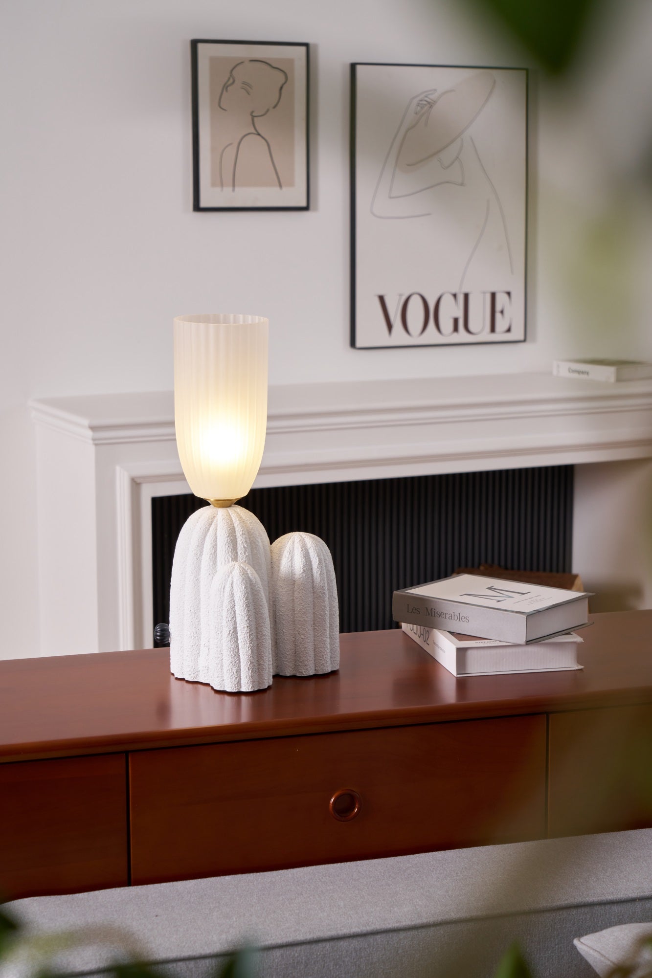 Soreny Resin Artistic Table Lamp