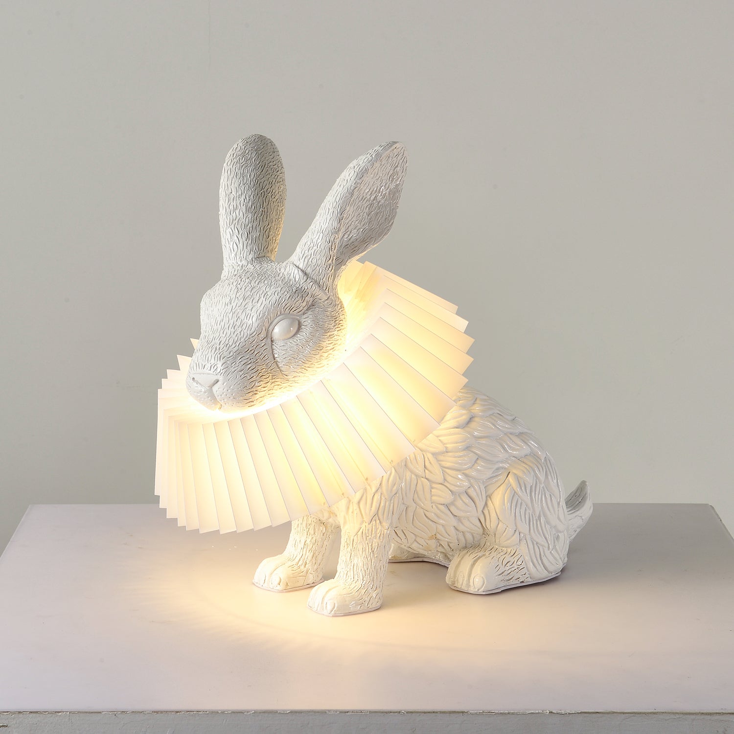 Bravore Rabbit X Table Lamp