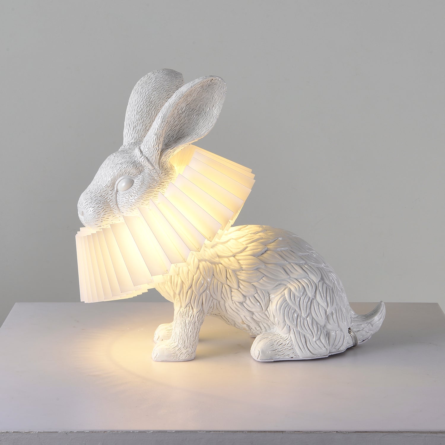 Bravore Rabbit X Table Lamp