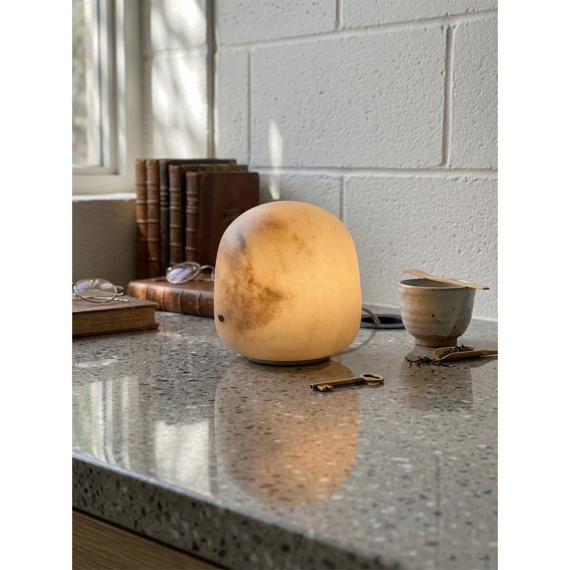 Terioia Table Lamp