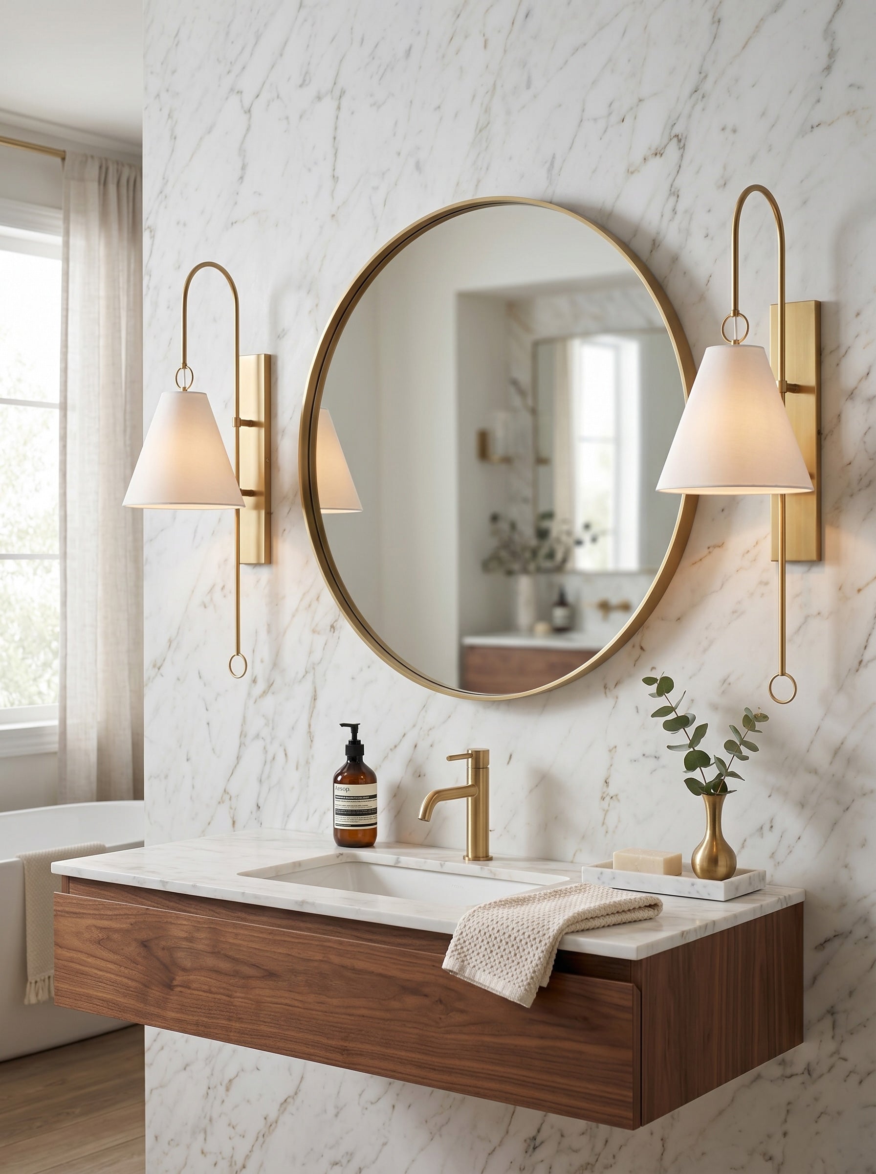 Ravenstead Brass Indoor Wall Light