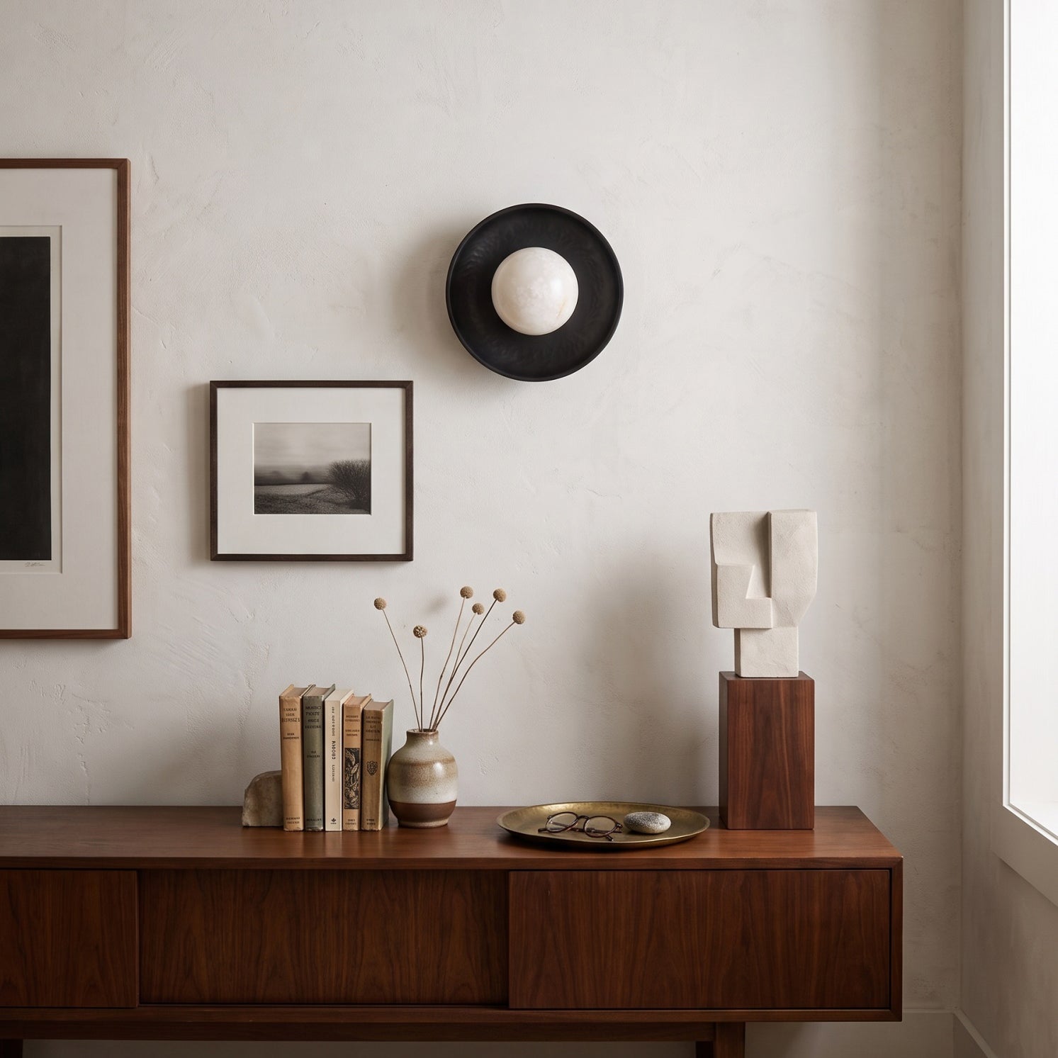 Elaenine Wall Light