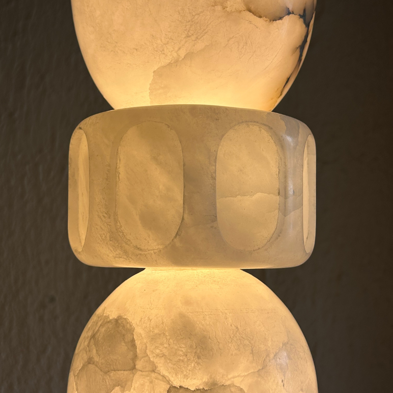 Avenivaine Pendant Light